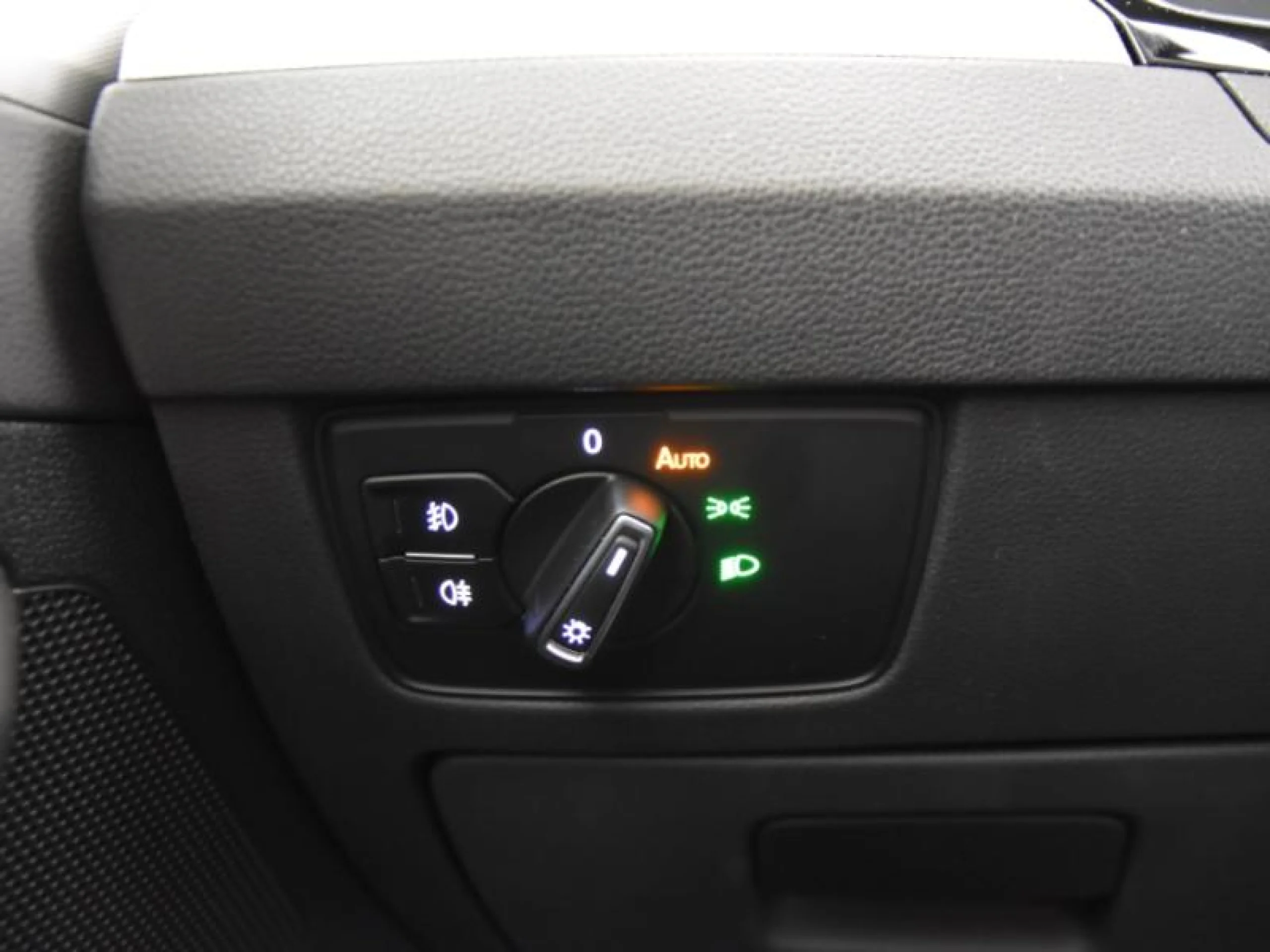 VOLKSWAGEN PASSAT ADVANCE 2.0 TDI 110KW(150CV) DSG VARIANT - Foto 17