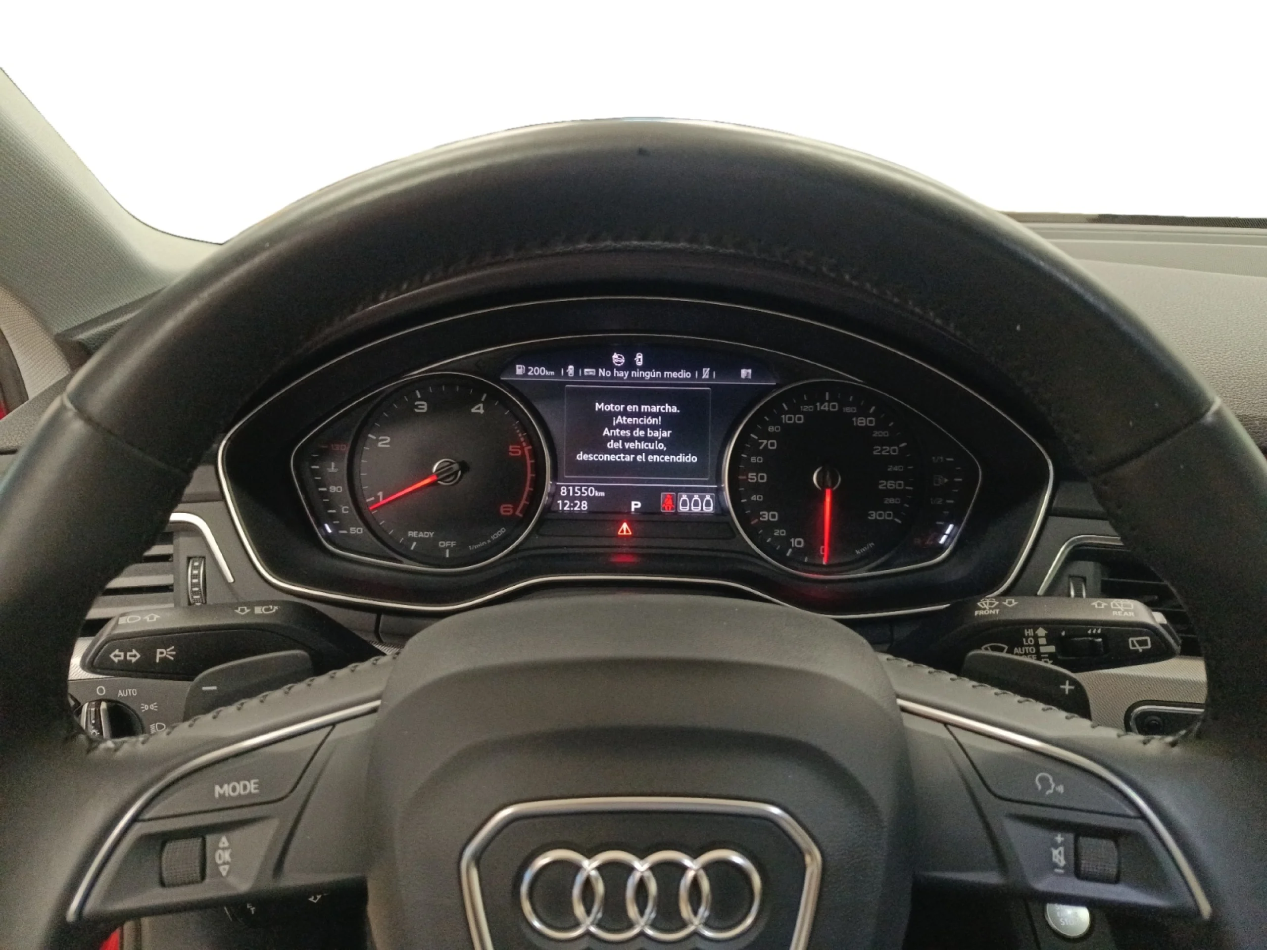 AUDI A4 AVANT 2.0 TDI ULTRA S TRONIC DESIGN EDIT - Foto 9
