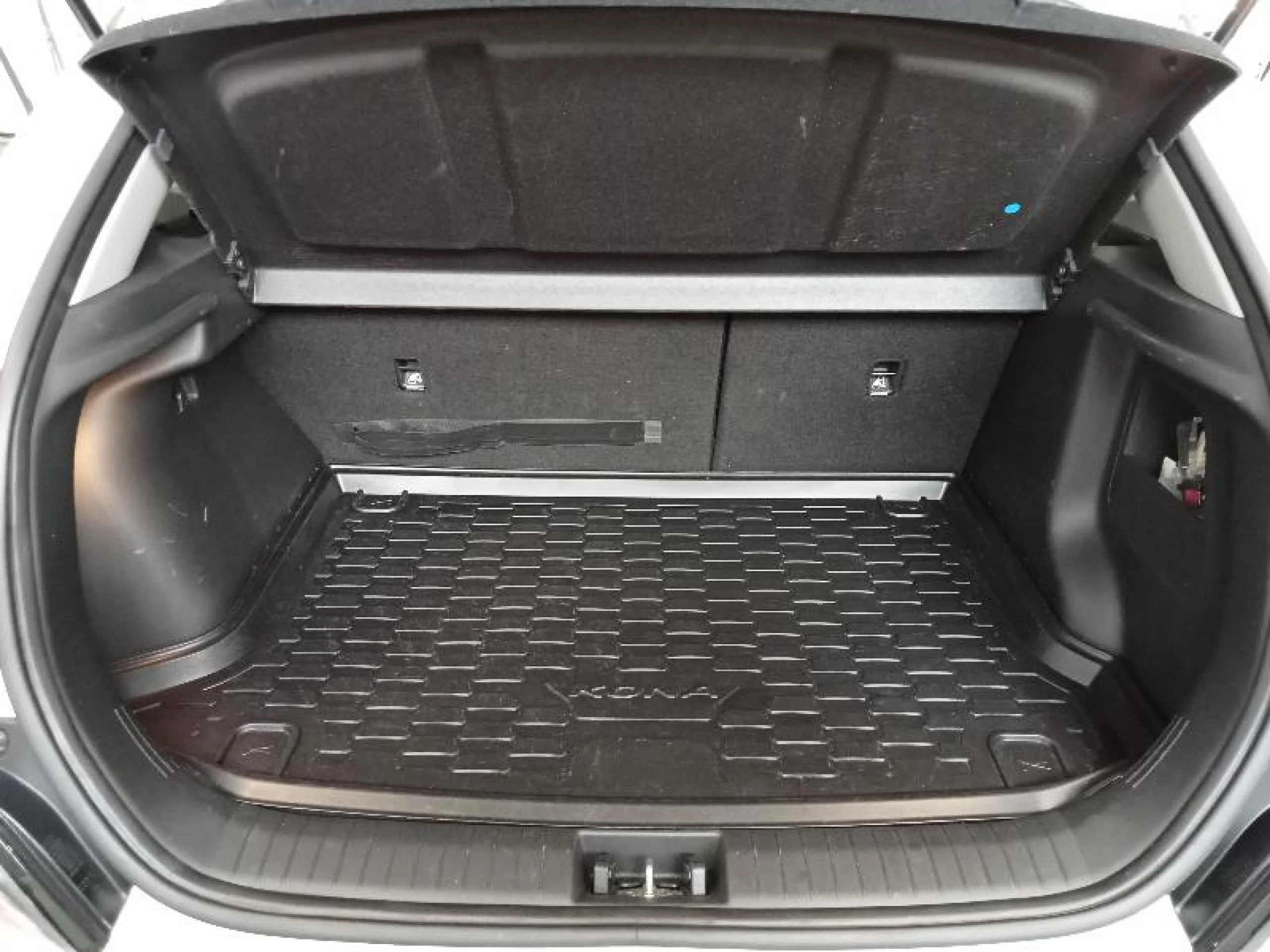 HYUNDAI KONA 150KW EV MAXX - Foto 12