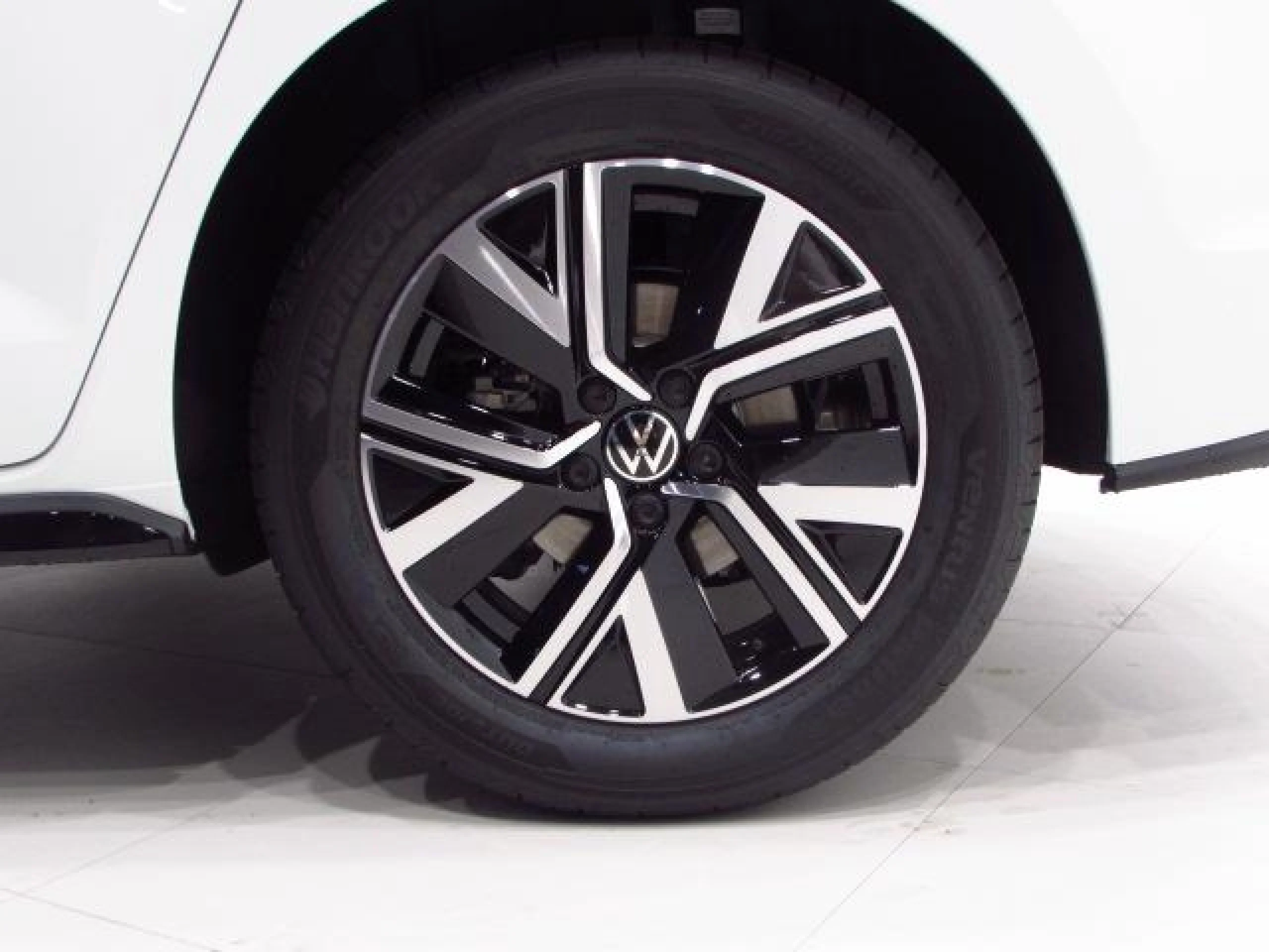 VOLKSWAGEN TOURAN TOURAN R LINE 2.0 TDI 110 KW (150 CV)  AUTOM TICO DSG 7 VEL. - Foto 8