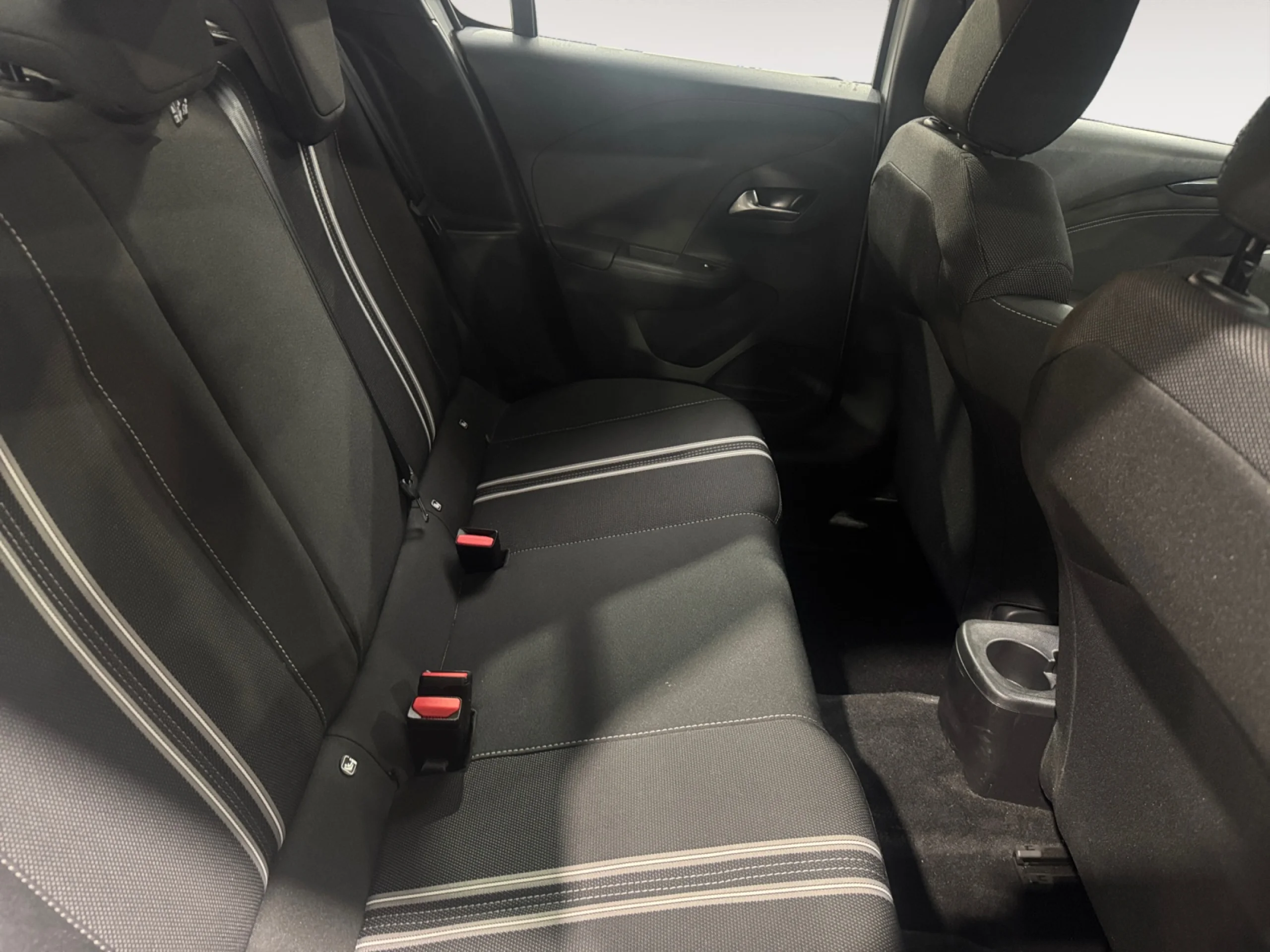 OPEL CORSA 1.2T XHL 74KW (100CV) GS - Foto 6