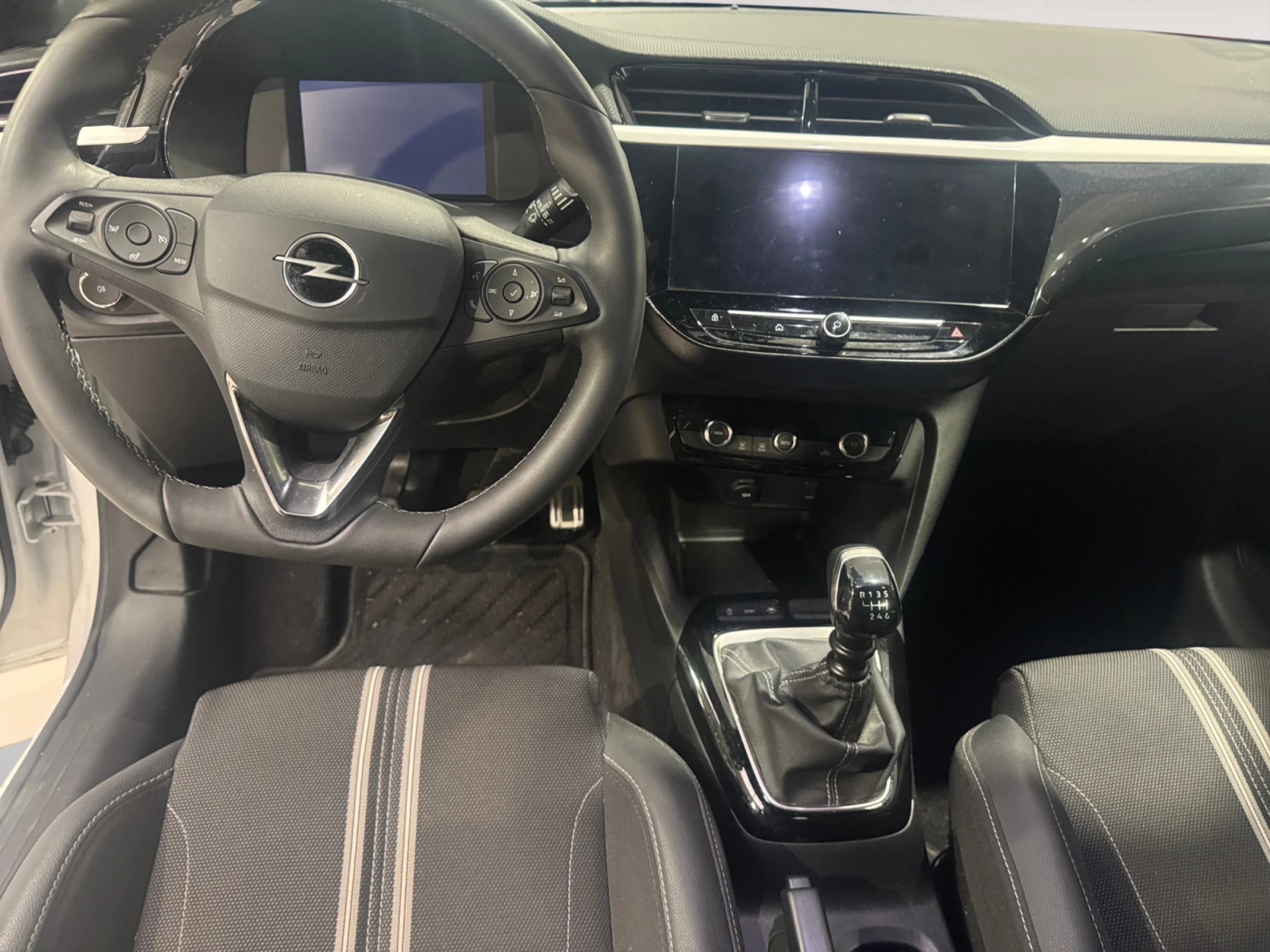 OPEL CORSA 1.2T XHL 74KW (100CV) GS - Foto 4