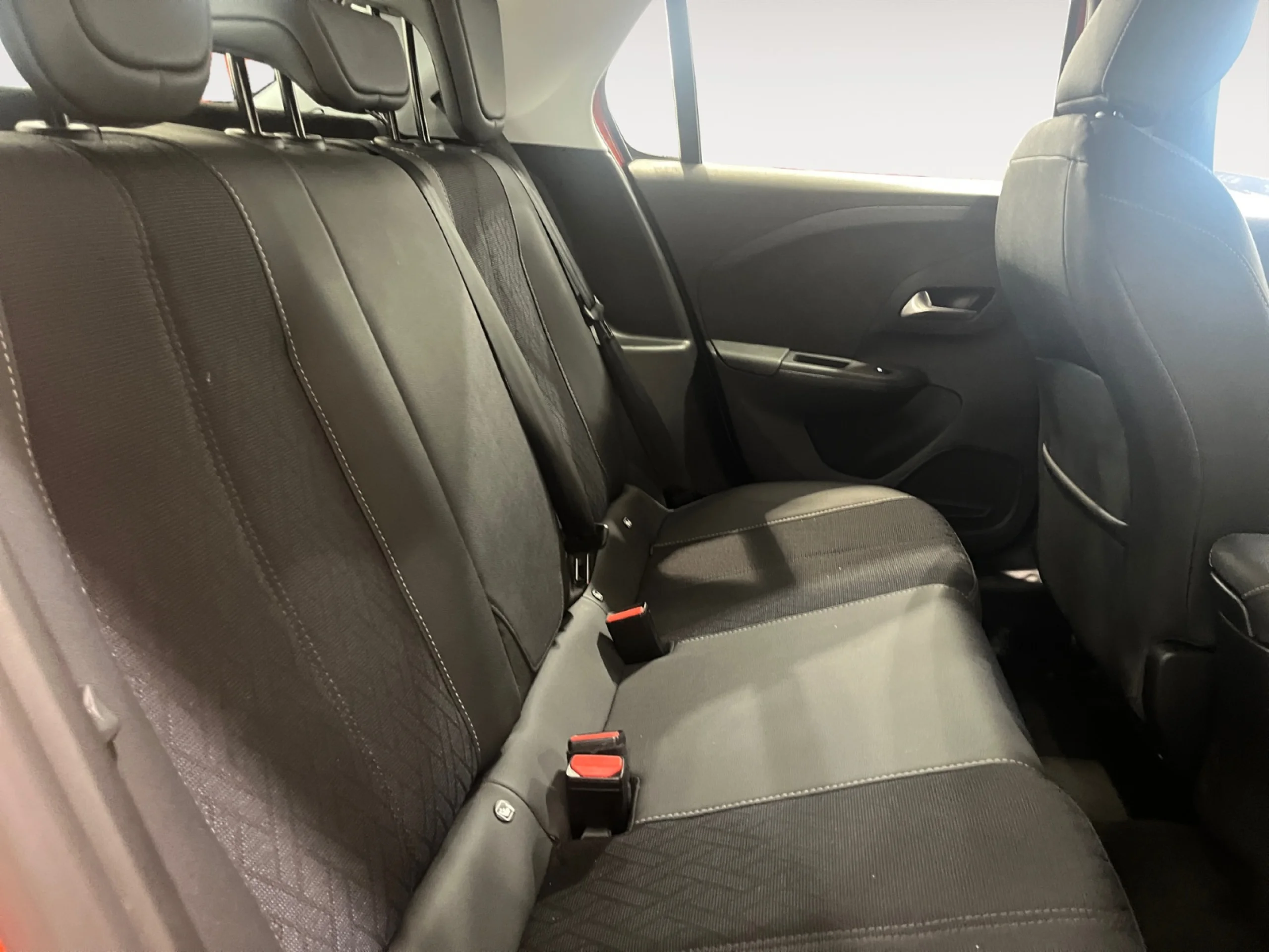 OPEL CORSA 1.2T XHL 74KW (100CV) ELEGANCE AUTO - Foto 6