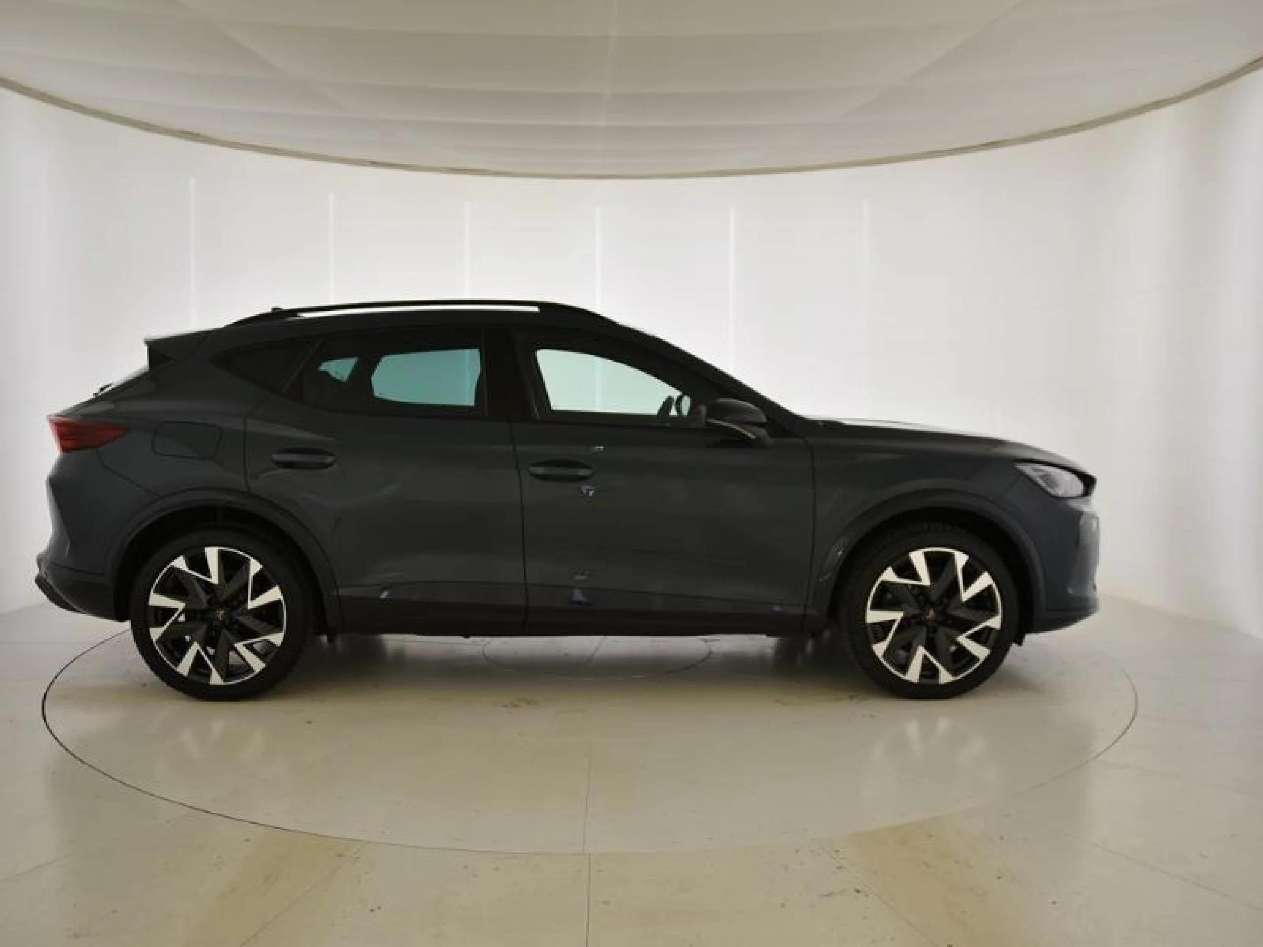 CUPRA FORMENTOR 1.5 TSI E HYBRID 200KW (272 CV) VZ DSG - Foto 8