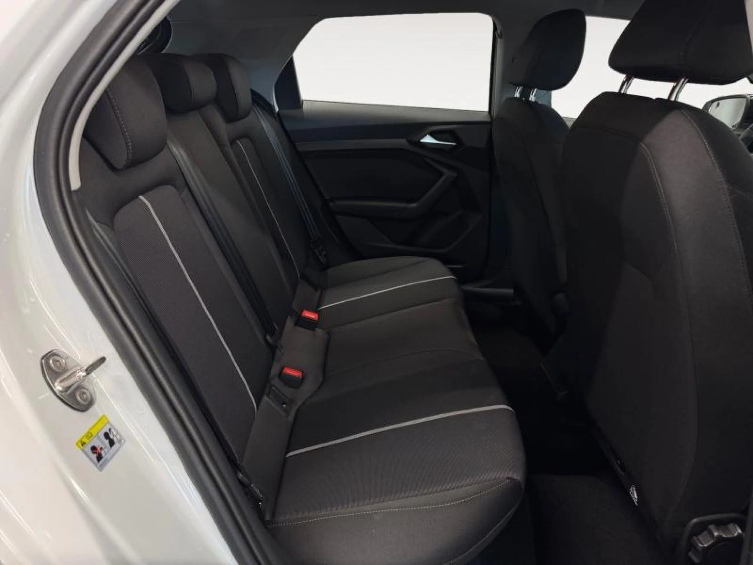 AUDI A1 SPORTBACK ADVANCED 30 TFSI 85KW (116CV) - Foto 9