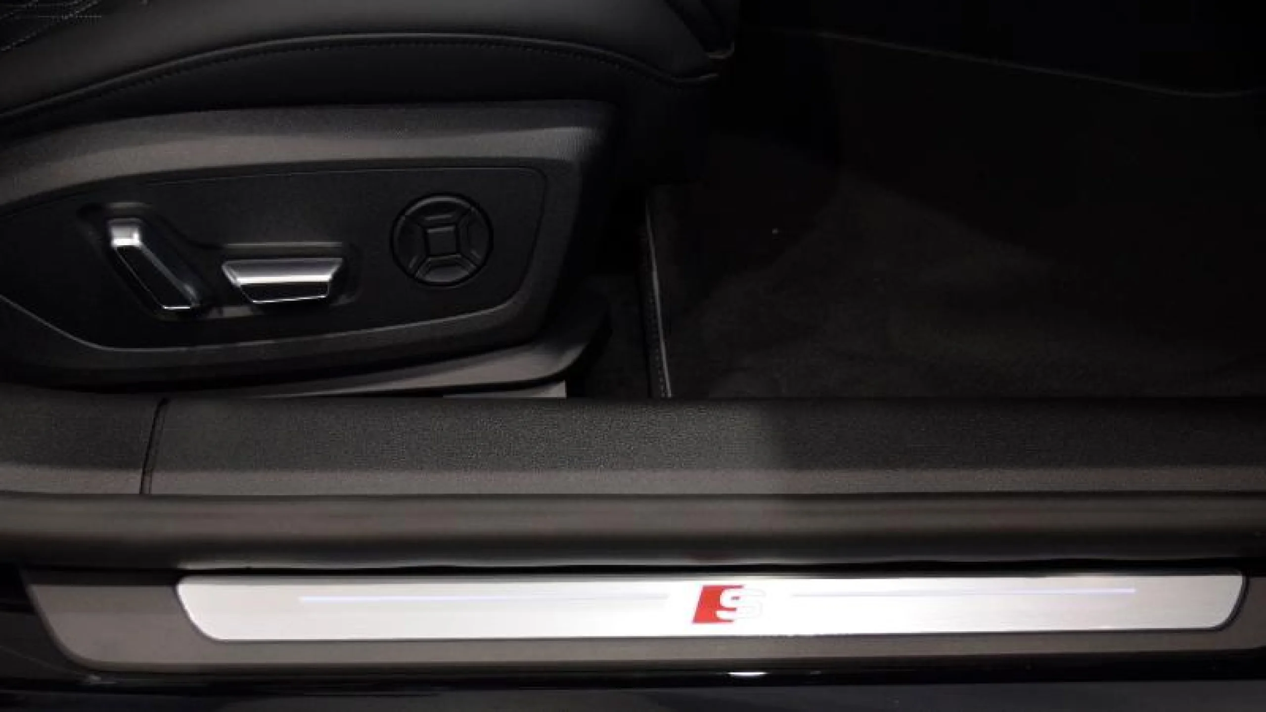 AUDI A7 SPORTB BLACK LINE 50 TFSIE 220KW QUA STR - Foto 16