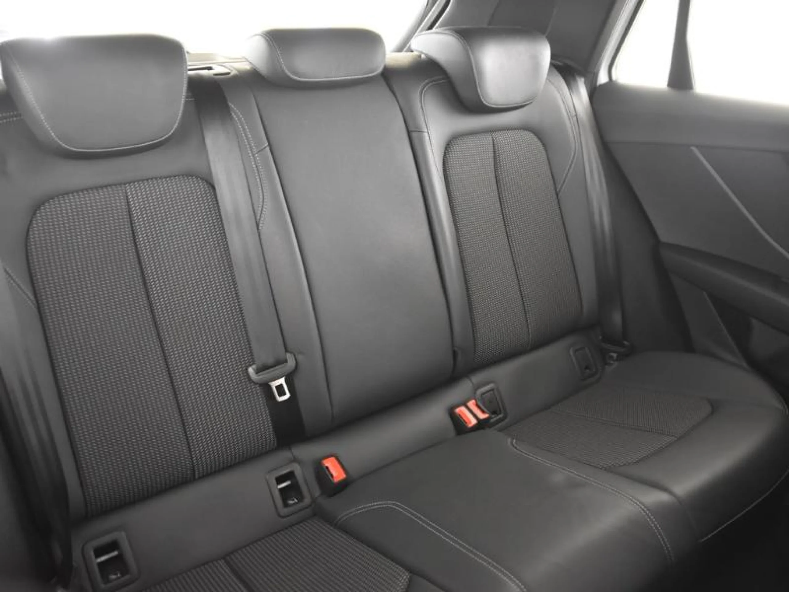 AUDI Q2 ADRENALIN BLACK ED 35 TDI 110KW S TRONIC - Foto 8