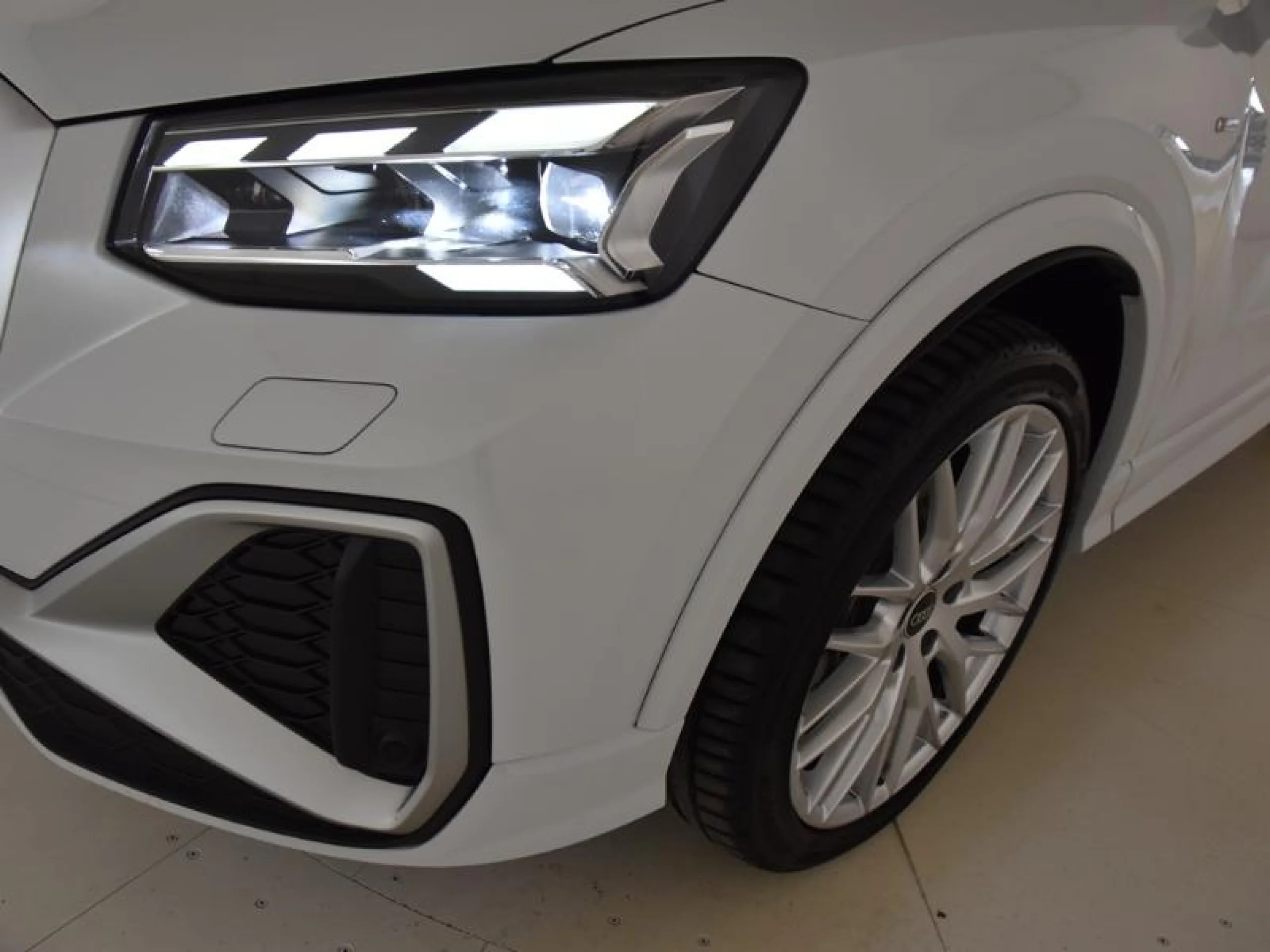 AUDI Q2 ADRENALIN BLACK ED 35 TDI 110KW S TRONIC - Foto 21