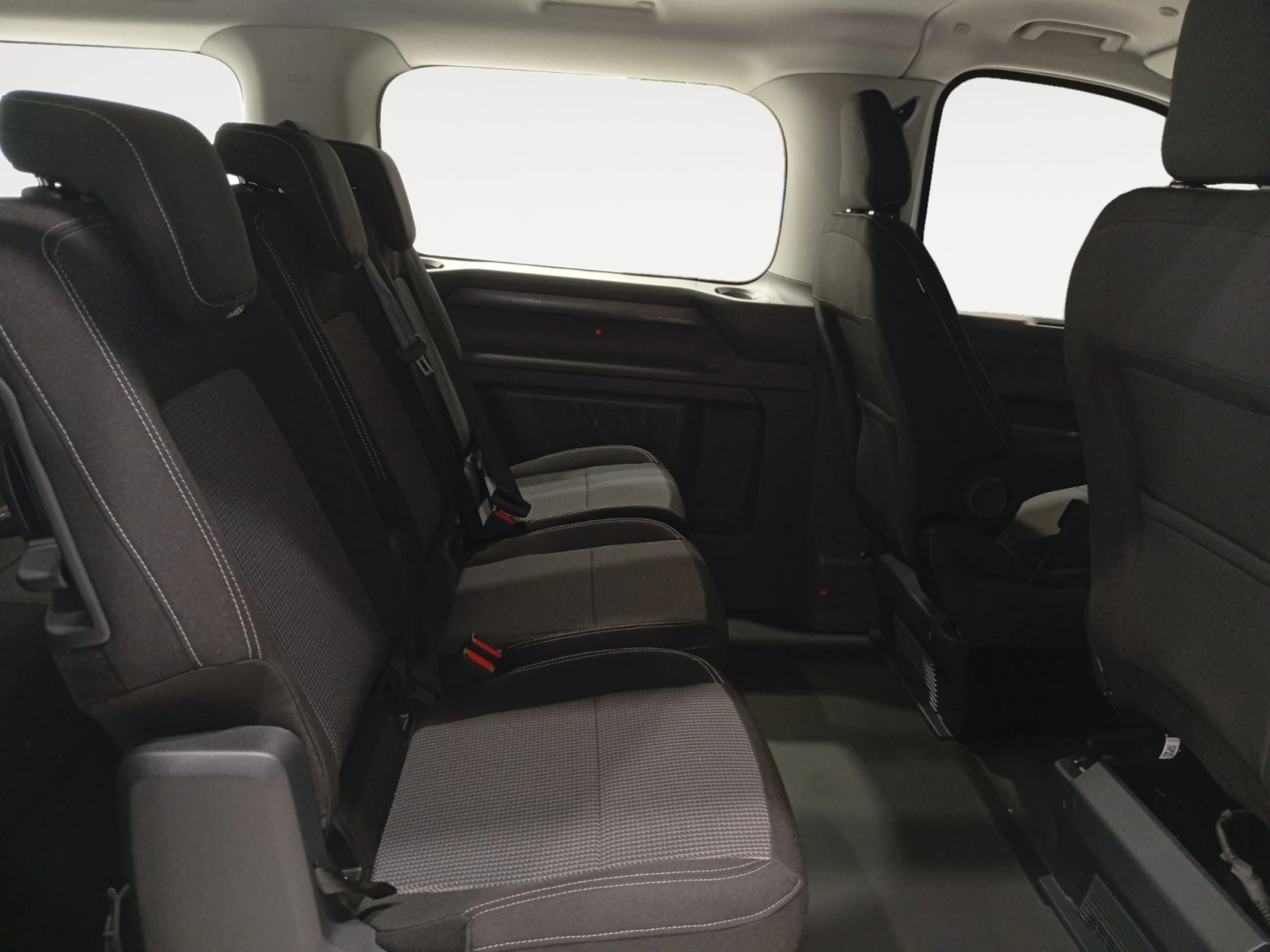 VW COMERCIALES CARAVELLE CARAVELLE   CARAVELLE  BATALLA CORTA  2.0 TDI 110 KW (150 CV) AUT 8 VEL. - Foto 6