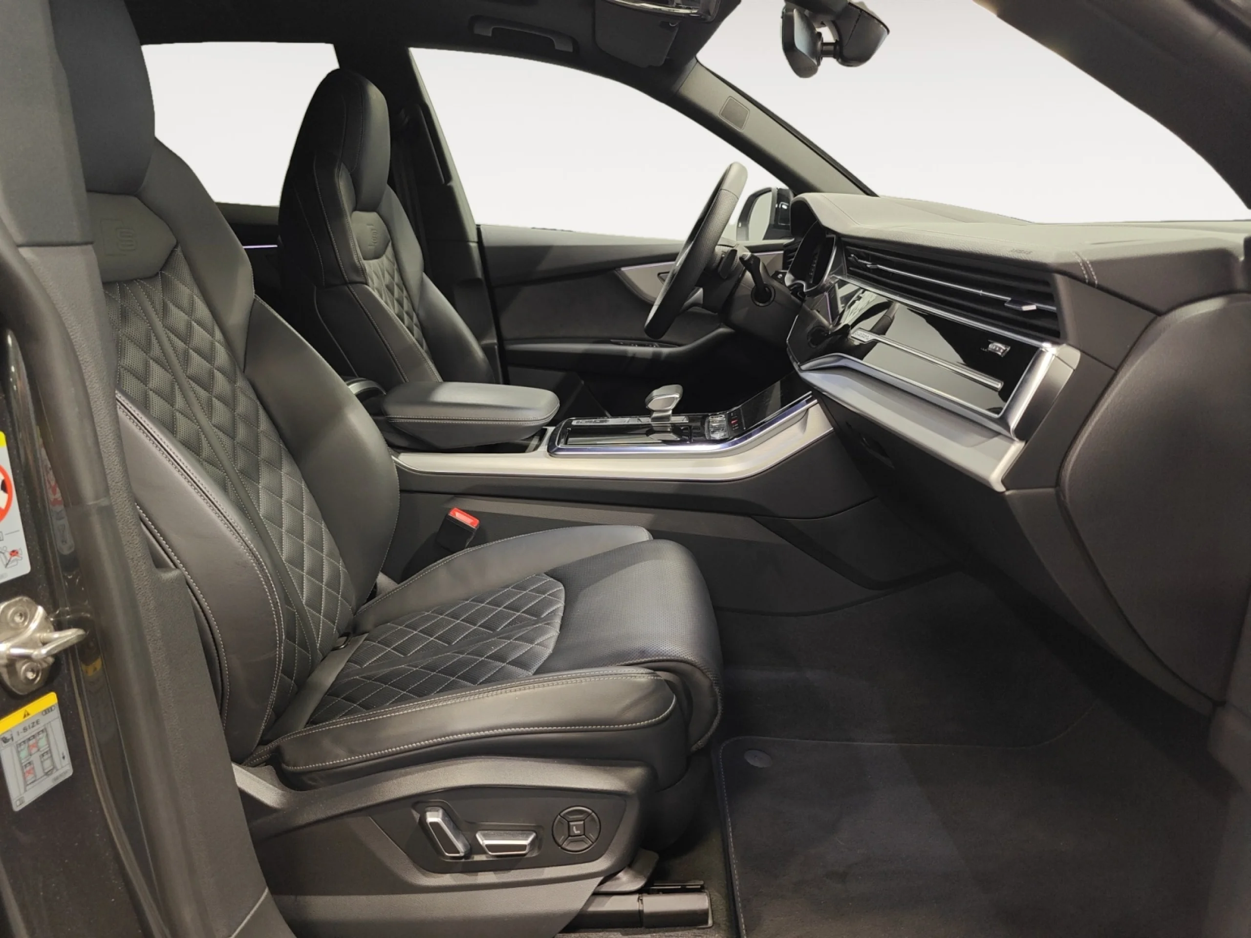 AUDI Q8 BLACK LINE 55 TFSI 250KW QUATTRO TIPTRON - Foto 5