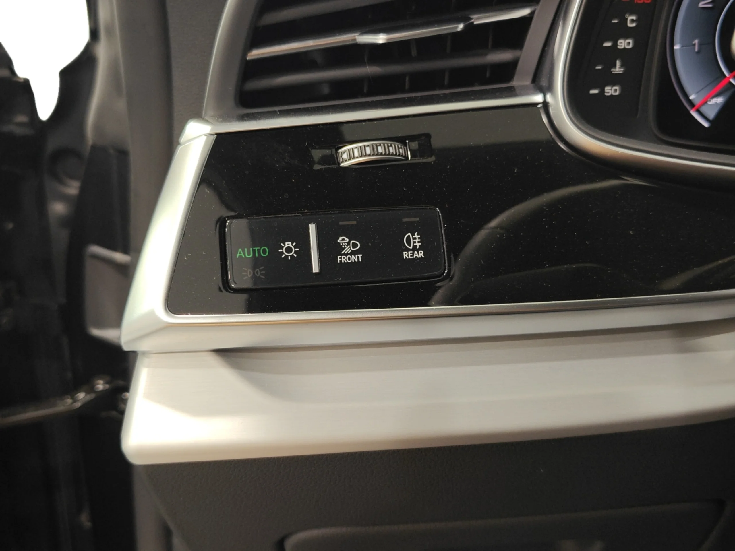 AUDI Q8 BLACK LINE 55 TFSI 250KW QUATTRO TIPTRON - Foto 12