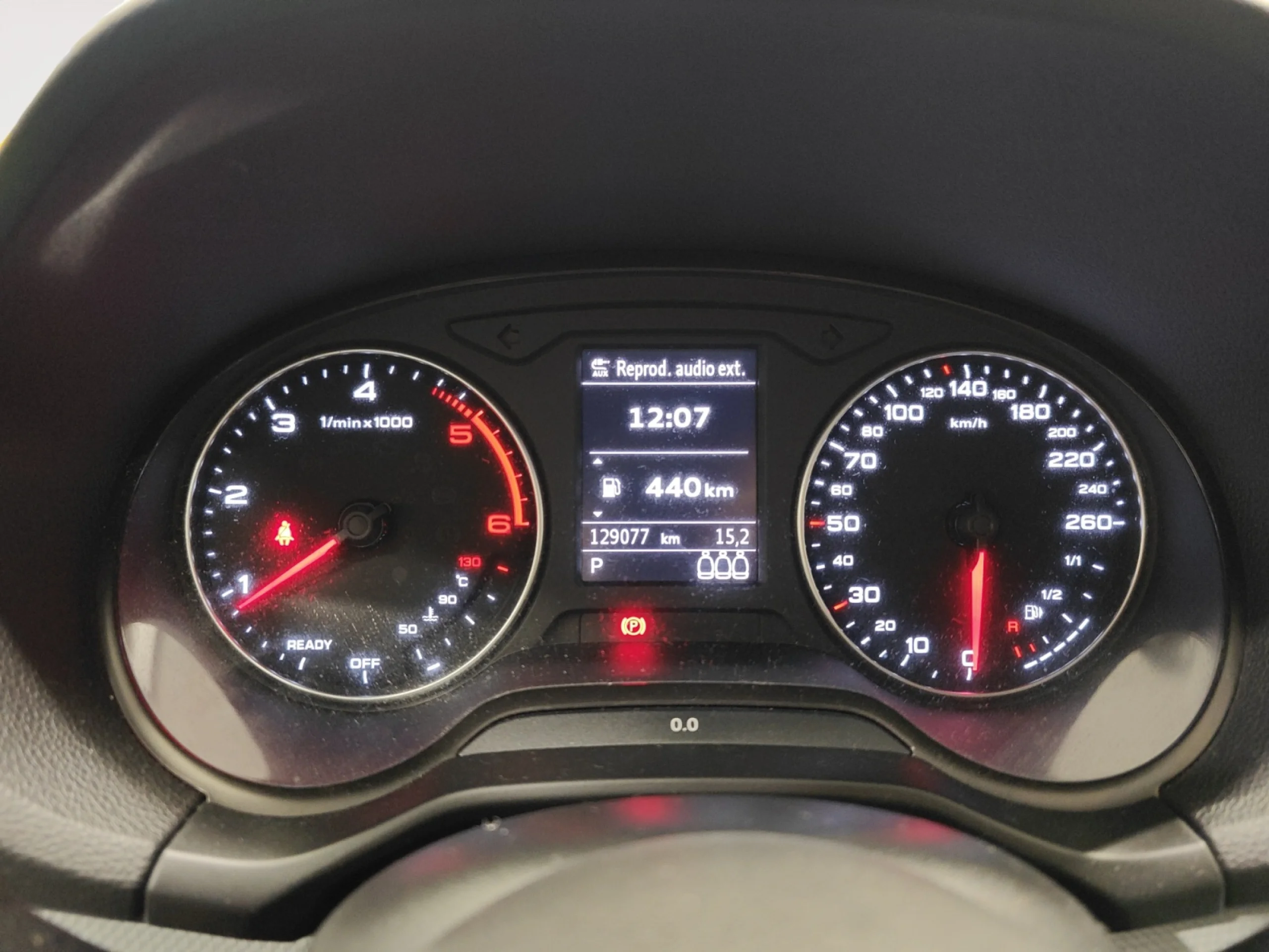 AUDI Q2 DESIGN 35 TDI 110KW (150CV) S TRONIC - Foto 15