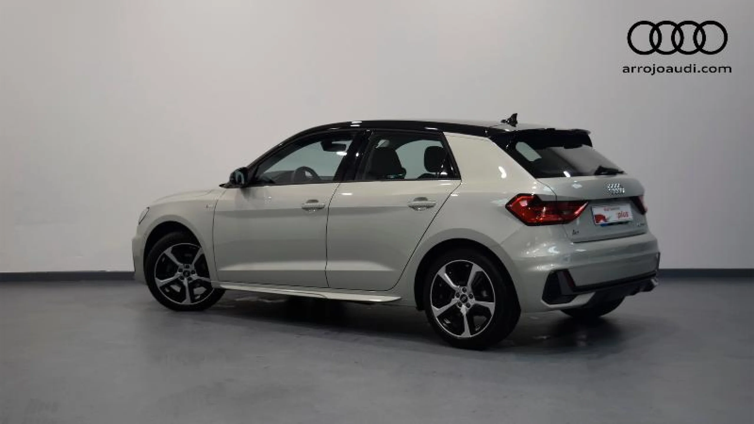 AUDI A1 SPORTBACK ADRENALIN 30 TFSI 81KW (110CV) - Foto 2
