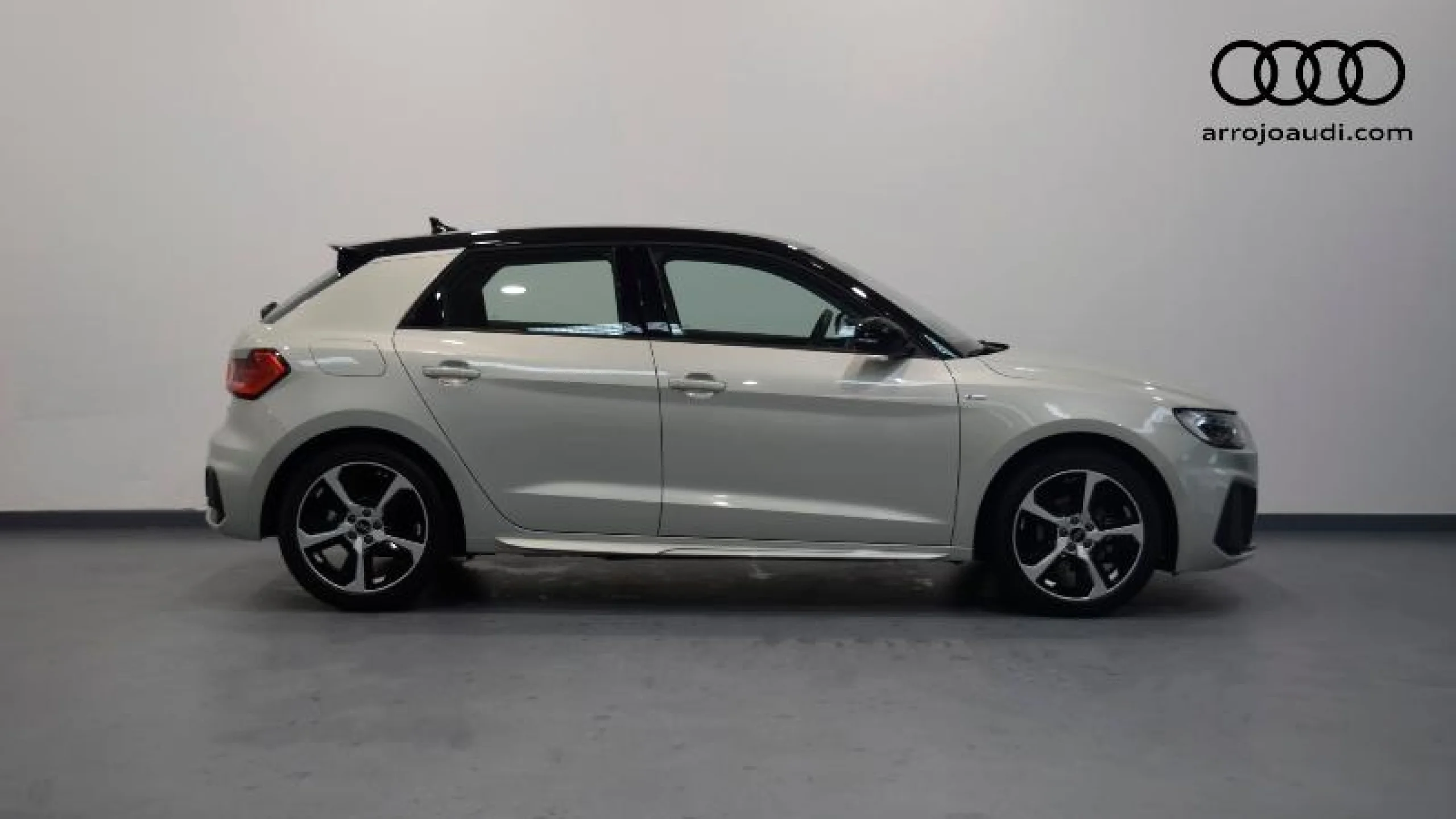 AUDI A1 SPORTBACK ADRENALIN 30 TFSI 81KW (110CV) - Foto 3