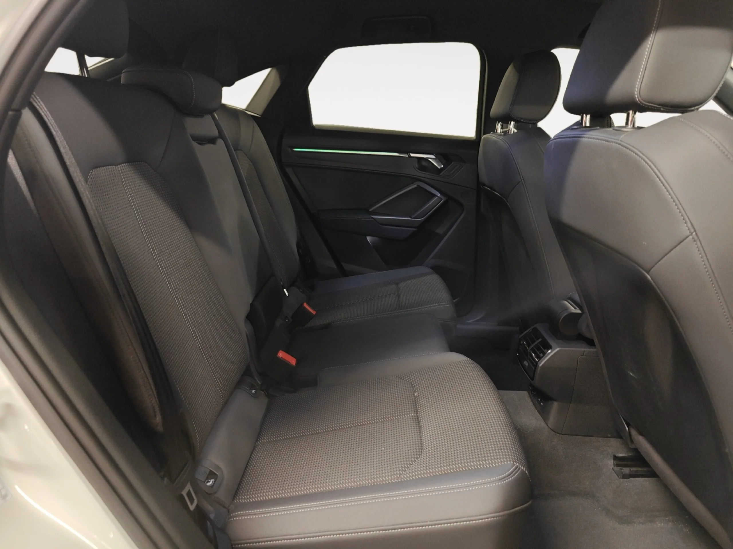 AUDI Q3 S LINE 35 TDI 110KW (150CV) S TRONIC - Foto 6
