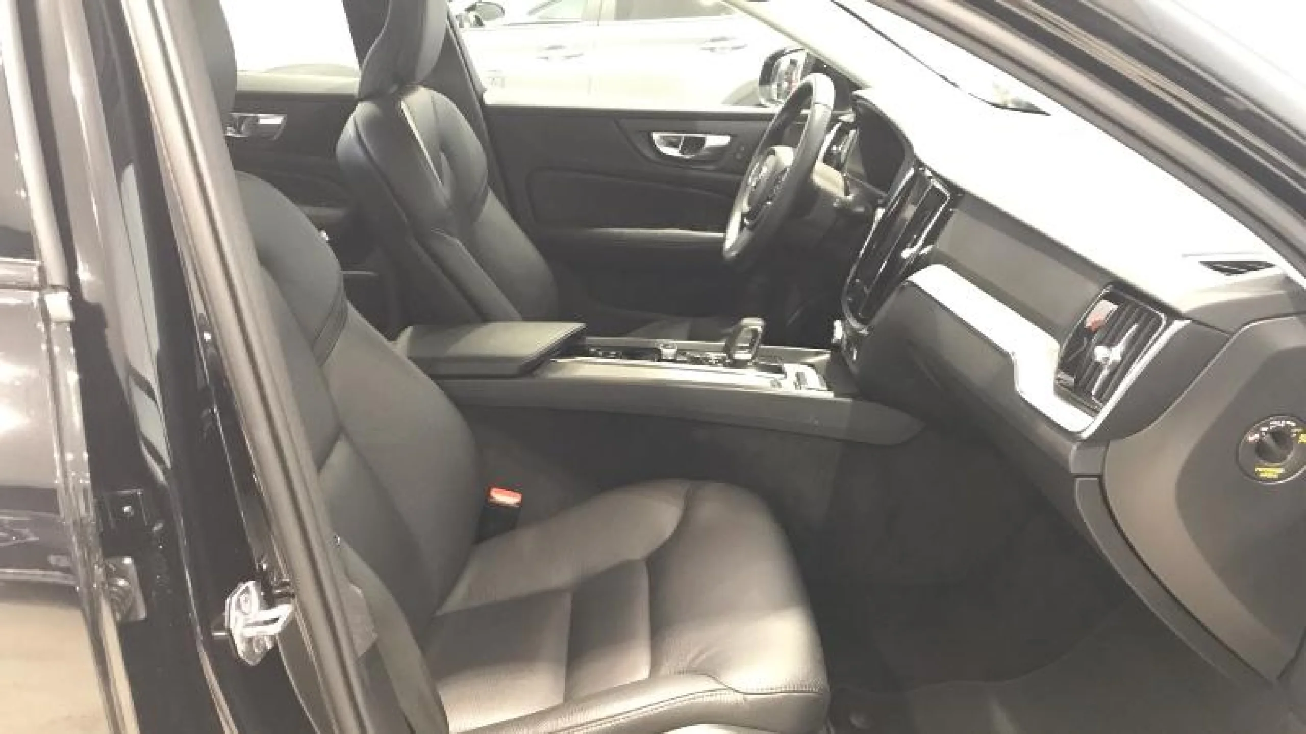 VOLVO V60 cross country 2.0 B4 (D) AWD CROSS COUNTRY PRO AUTO - Foto 8