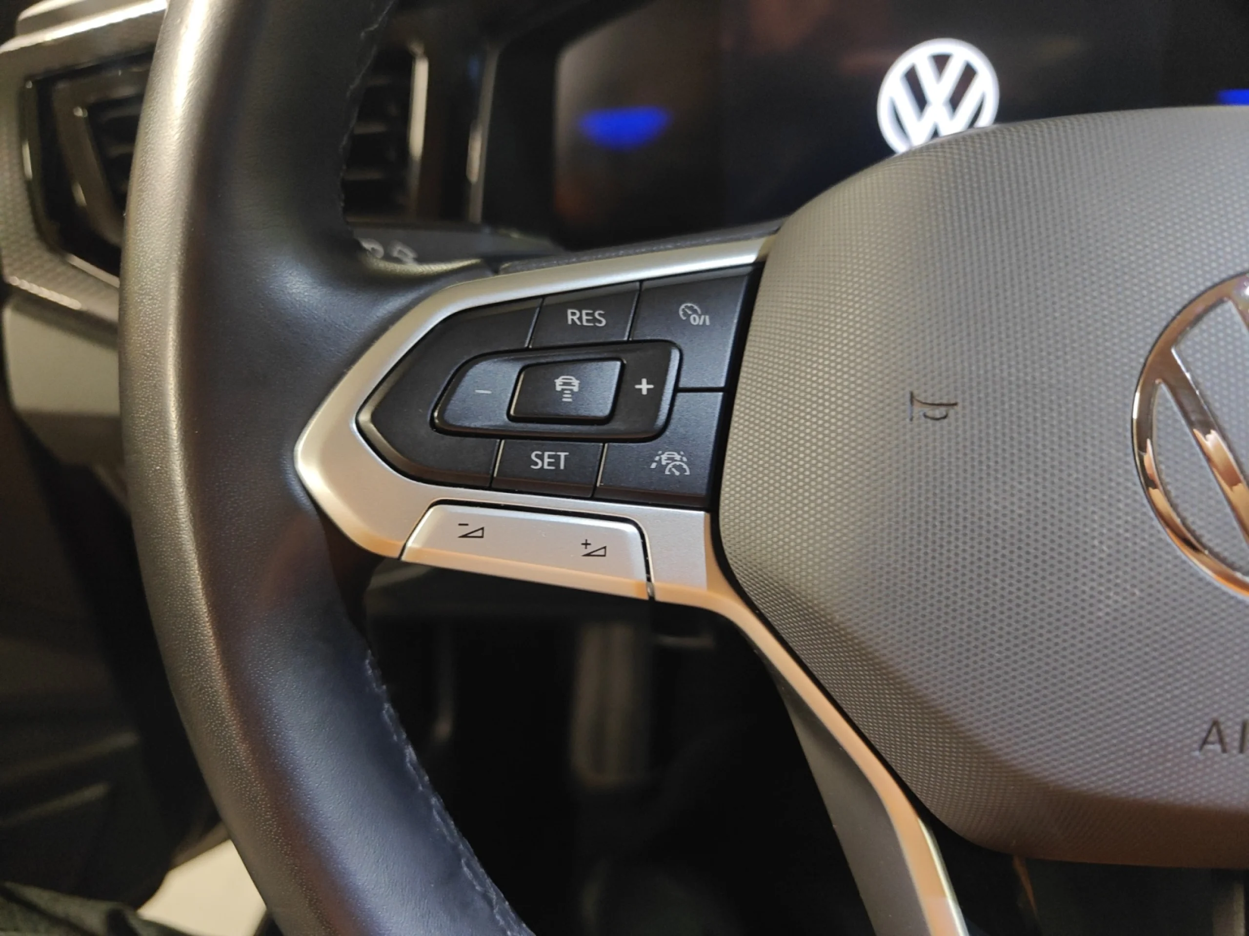 VOLKSWAGEN TAIGO ··MÁS·· 1.0 TSI 85KW (115CV) DSG - Foto 11