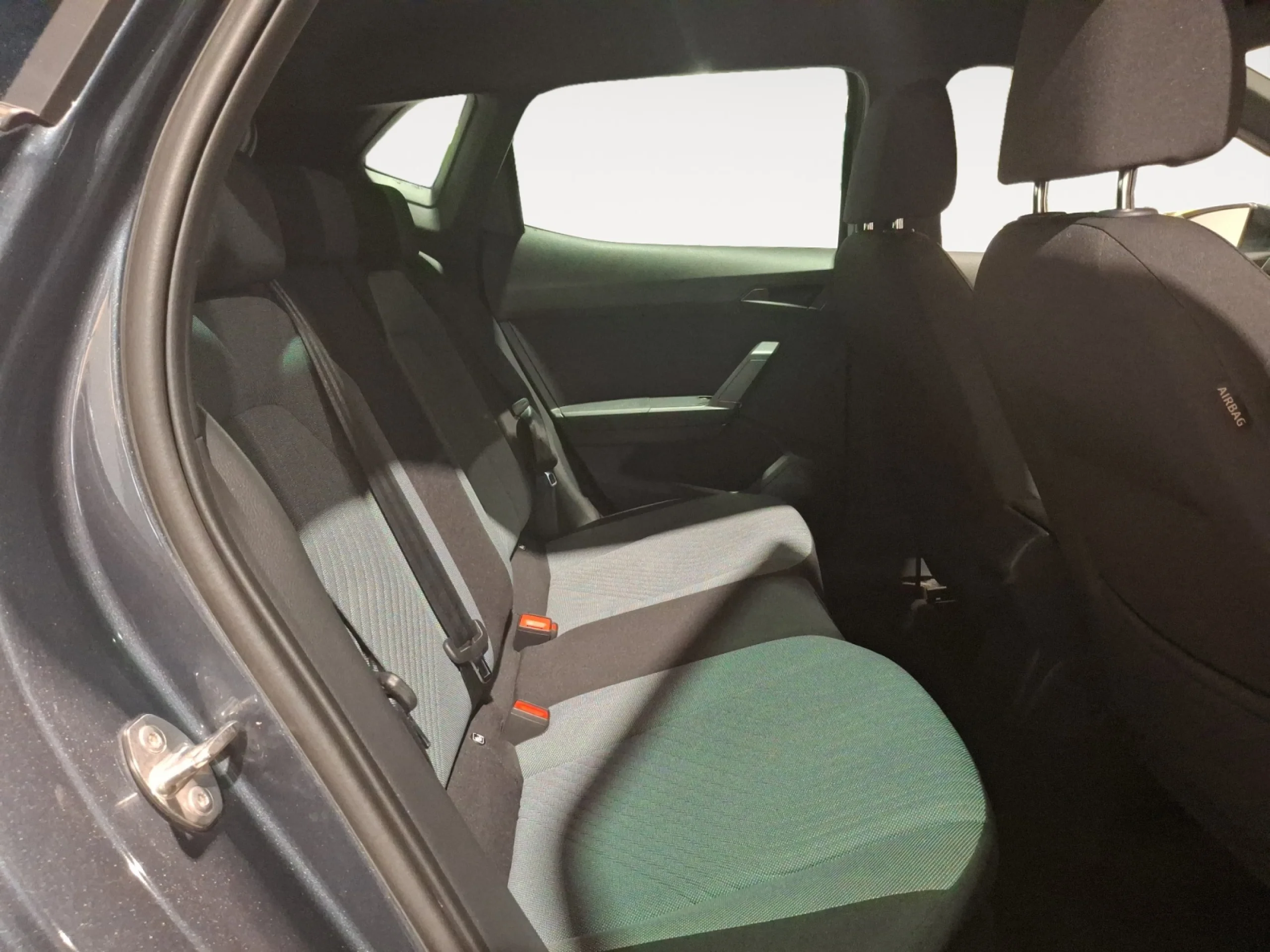 SEAT IBIZA 1.0 TSI 81KW (110CV) SPECIAL EDITION - Foto 6