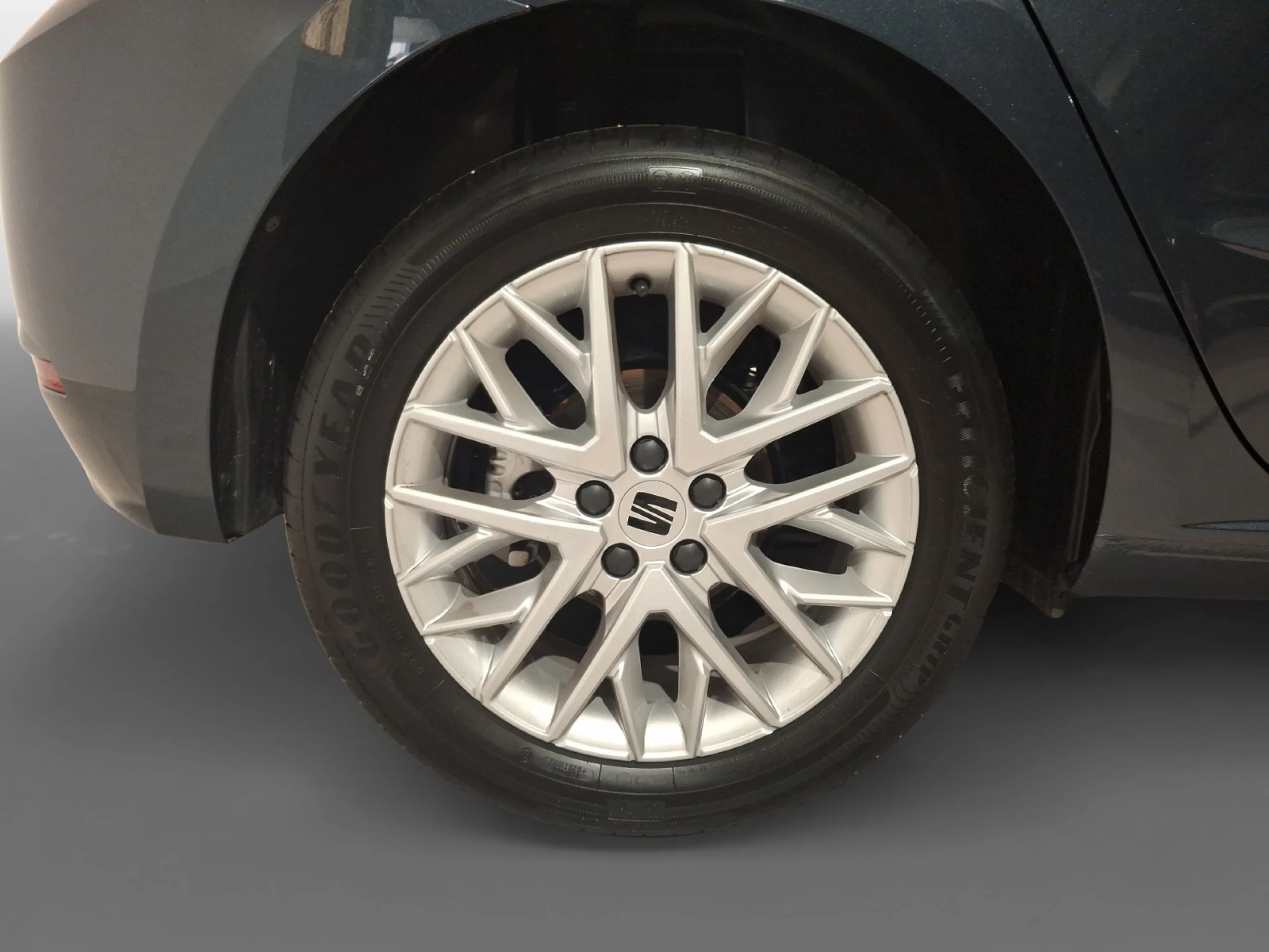 SEAT IBIZA 1.0 TSI 81KW (110CV) SPECIAL EDITION - Foto 9