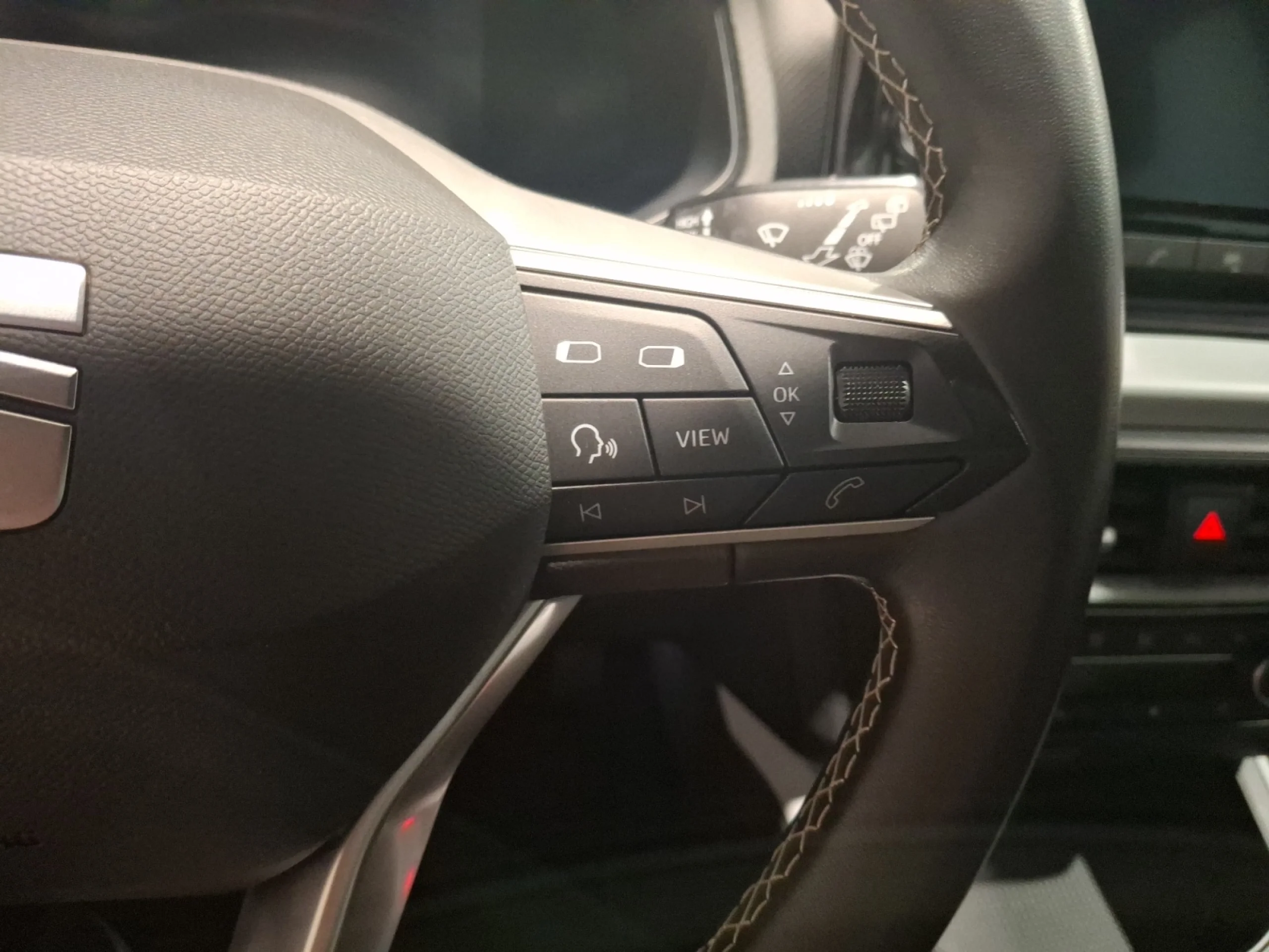 SEAT IBIZA 1.0 TSI 81KW (110CV) SPECIAL EDITION - Foto 12