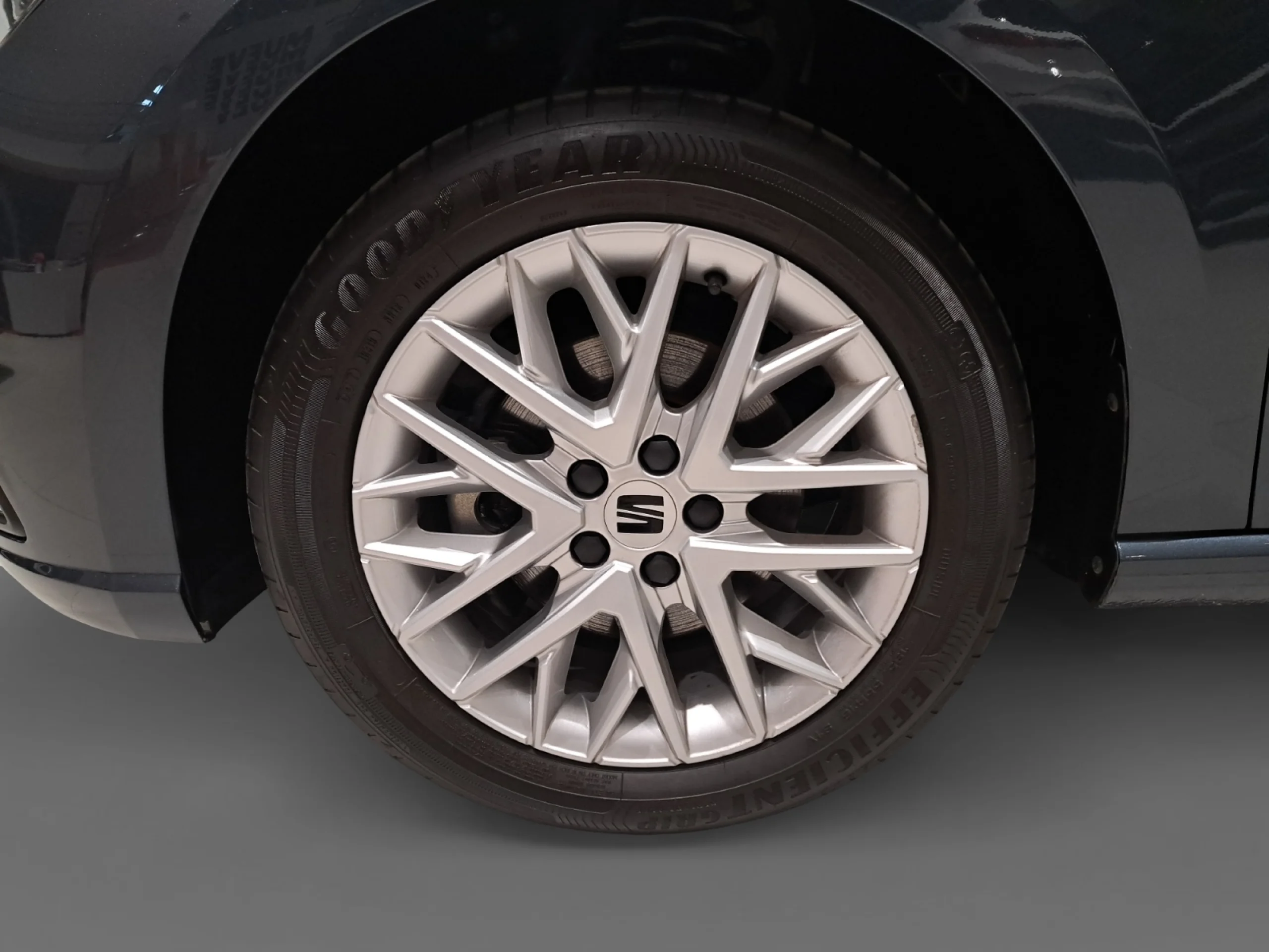 SEAT IBIZA 1.0 TSI 81KW (110CV) SPECIAL EDITION - Foto 9