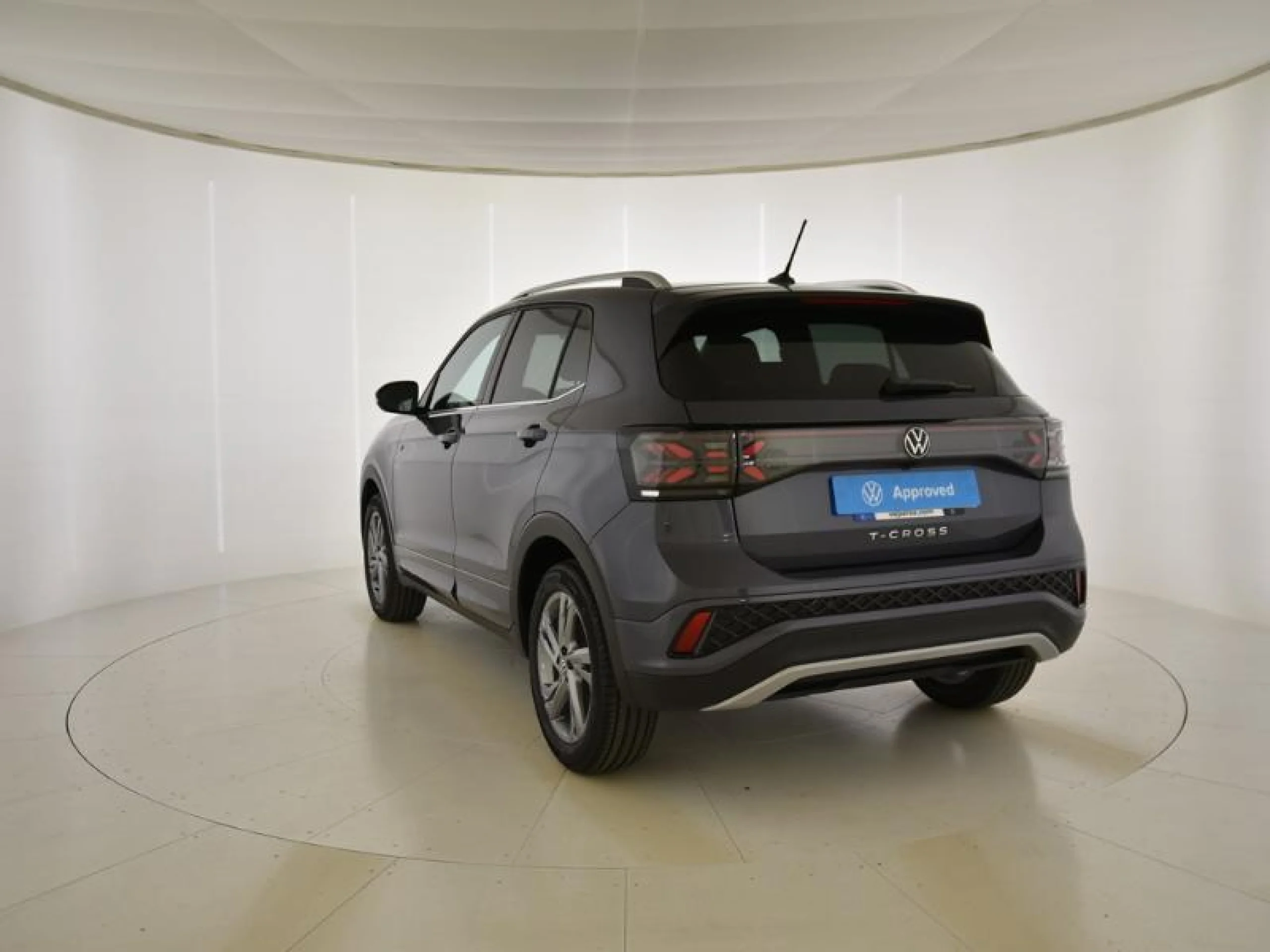 VOLKSWAGEN T CROSS T CROSS R LINE 1.0 TSI 85 KW (115 CV)  6 VEL. - Foto 2