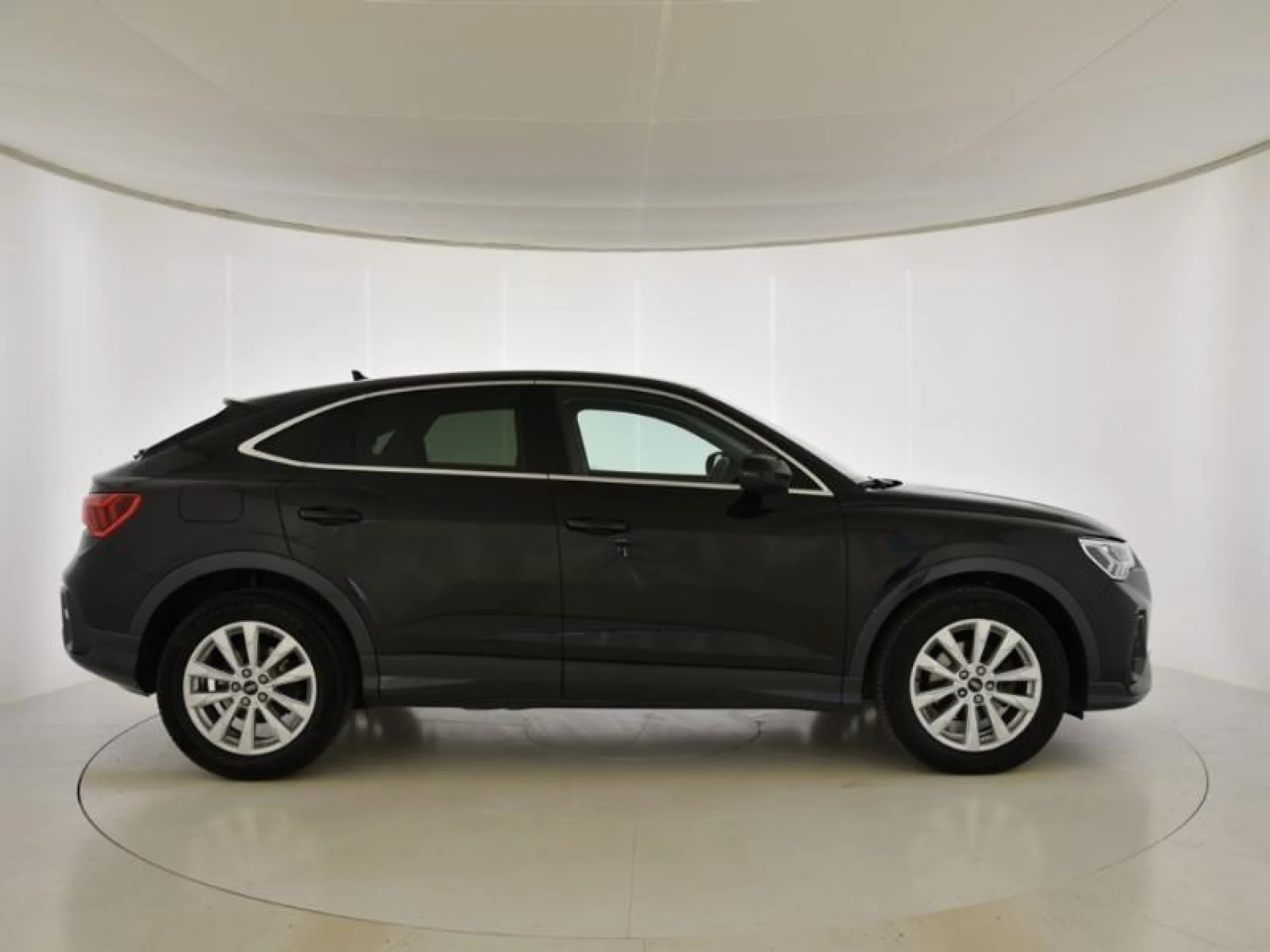 AUDI Q3 SPORTBACK ADVANCED 35 TDI 110KW (150CV) S TRONIC - Foto 3
