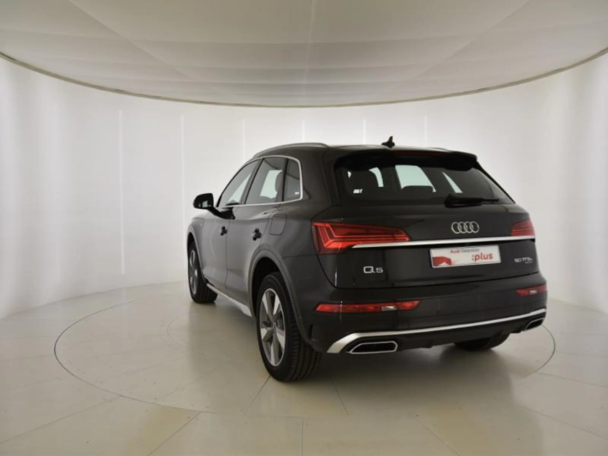 AUDI Q5 S LINE 50 TFSI E QUATTRO ULTRA - Foto 2