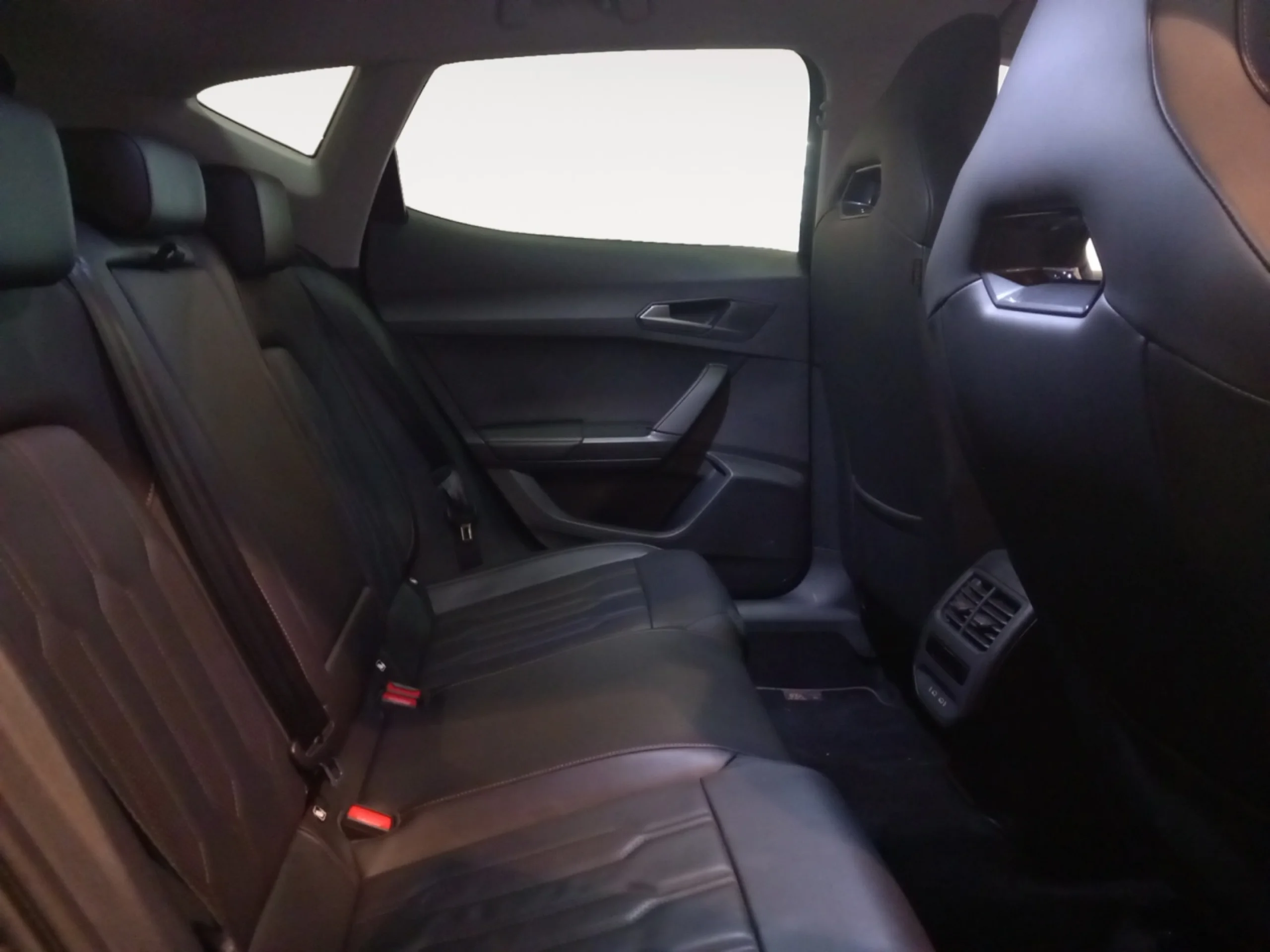 CUPRA FORMENTOR 1.5 TSI 110KW (150 CV) DSG - Foto 6