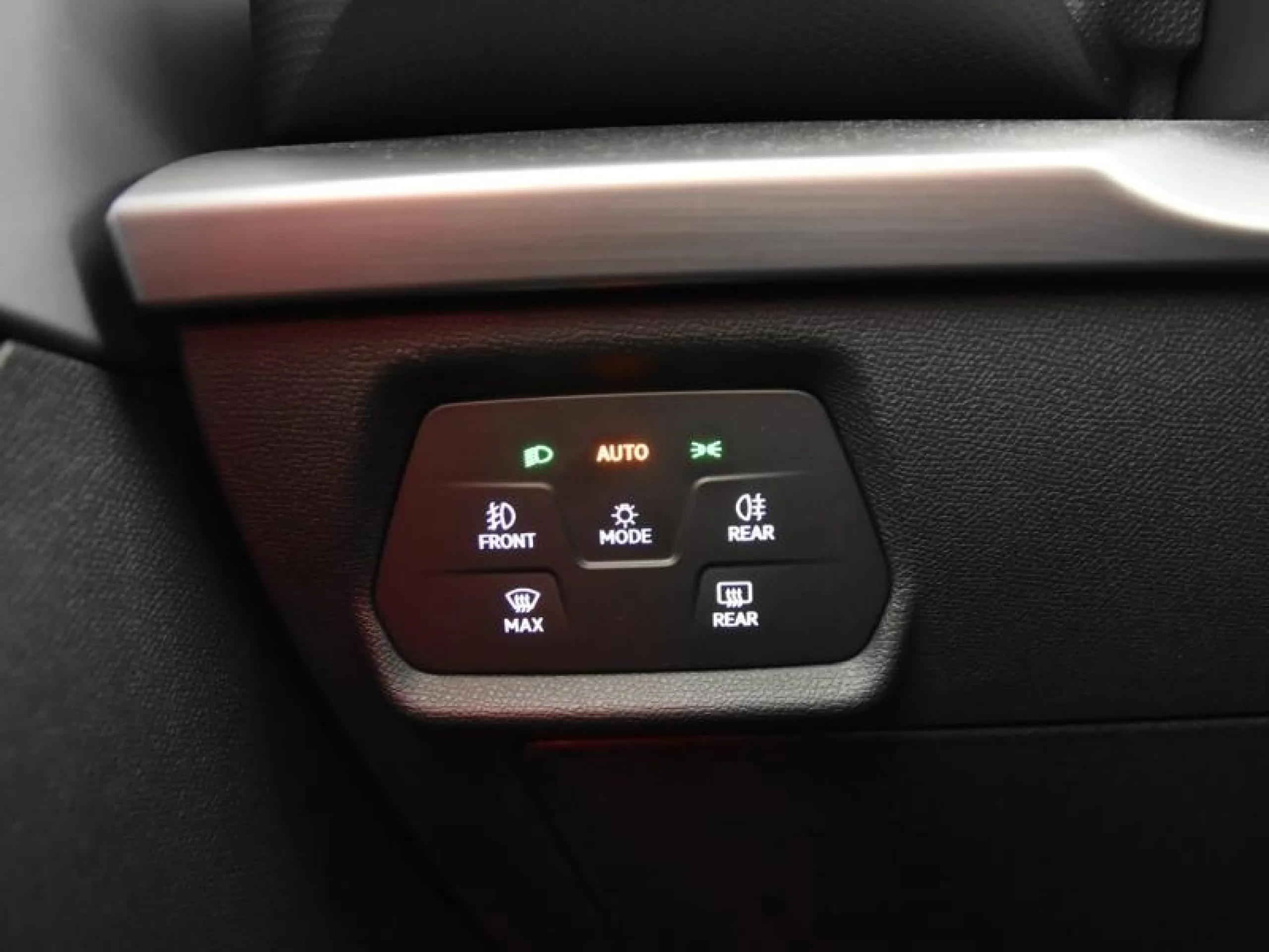 SEAT LEON 2.0 TDI 110KW DSG 7 S&S FR XL - Foto 17