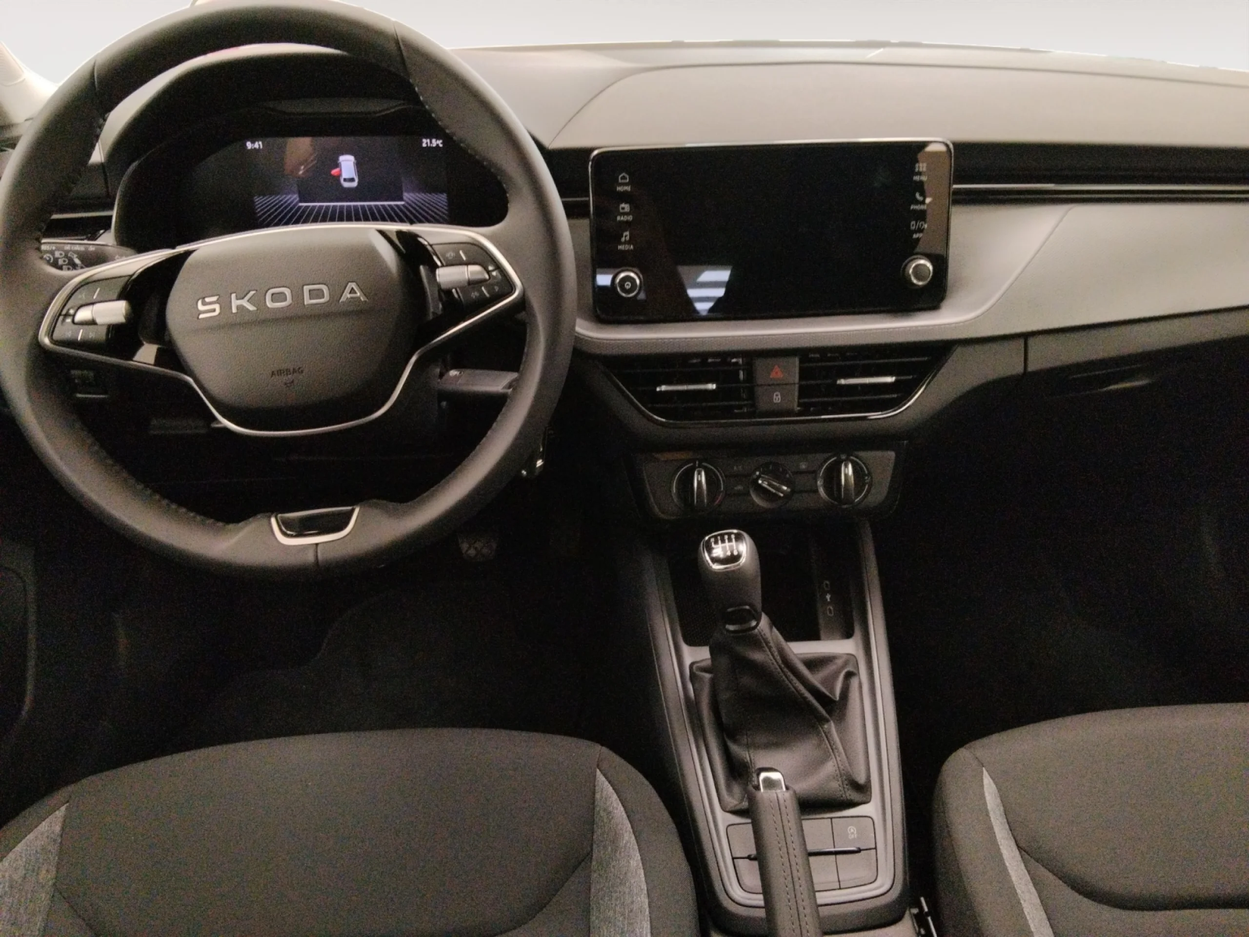 SKODA SCALA 1.0 TSI 85KW (115 CV) GO - Foto 4