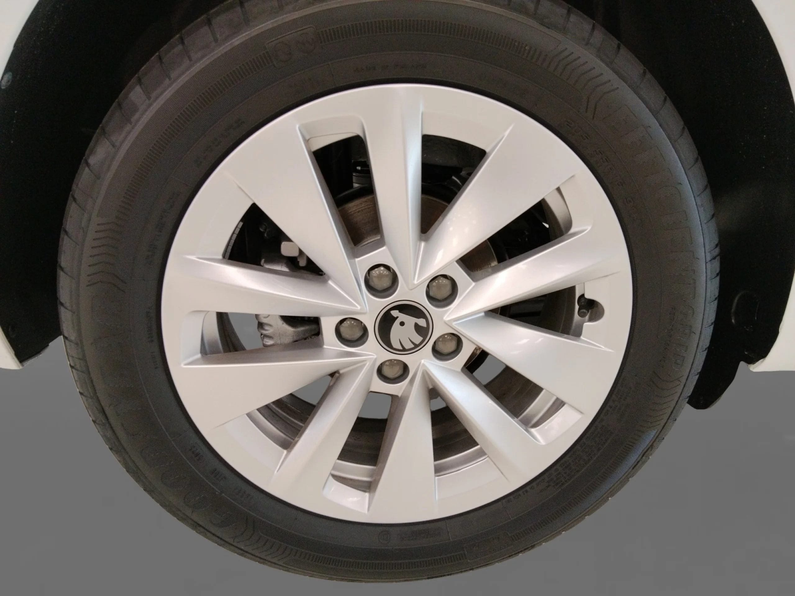 SKODA SCALA 1.0 TSI 85KW (115 CV) GO - Foto 8