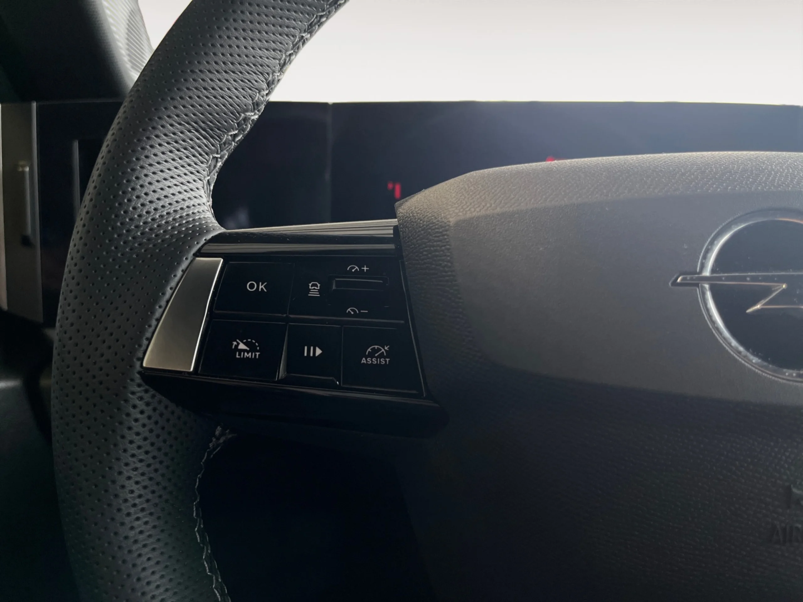 OPEL ASTRA 1.2T XHT 96KW (130CV) GS - Foto 14