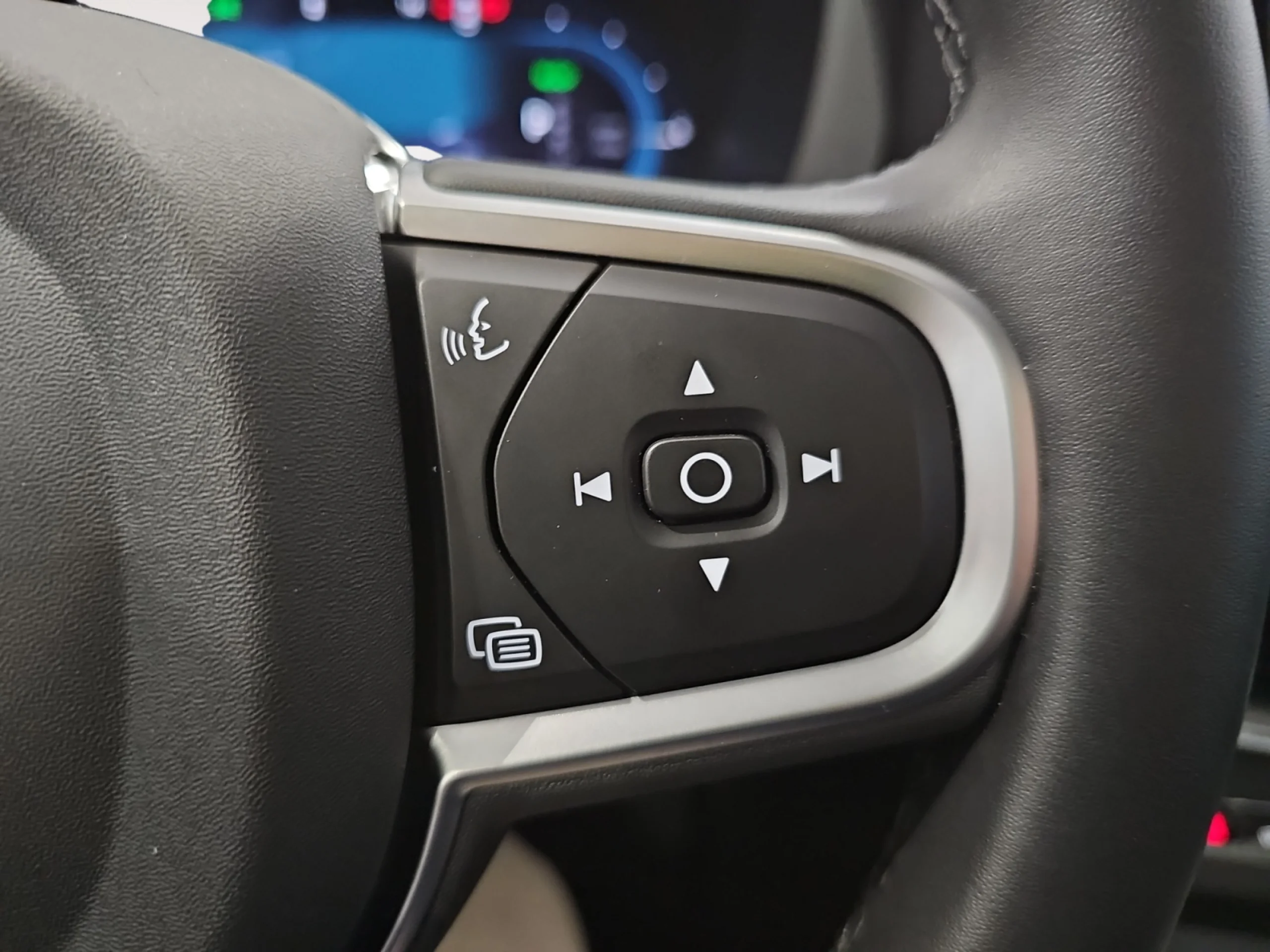 VOLVO XC60 2.0 T6 AWD RECHARGE CORE AUTO - Foto 13