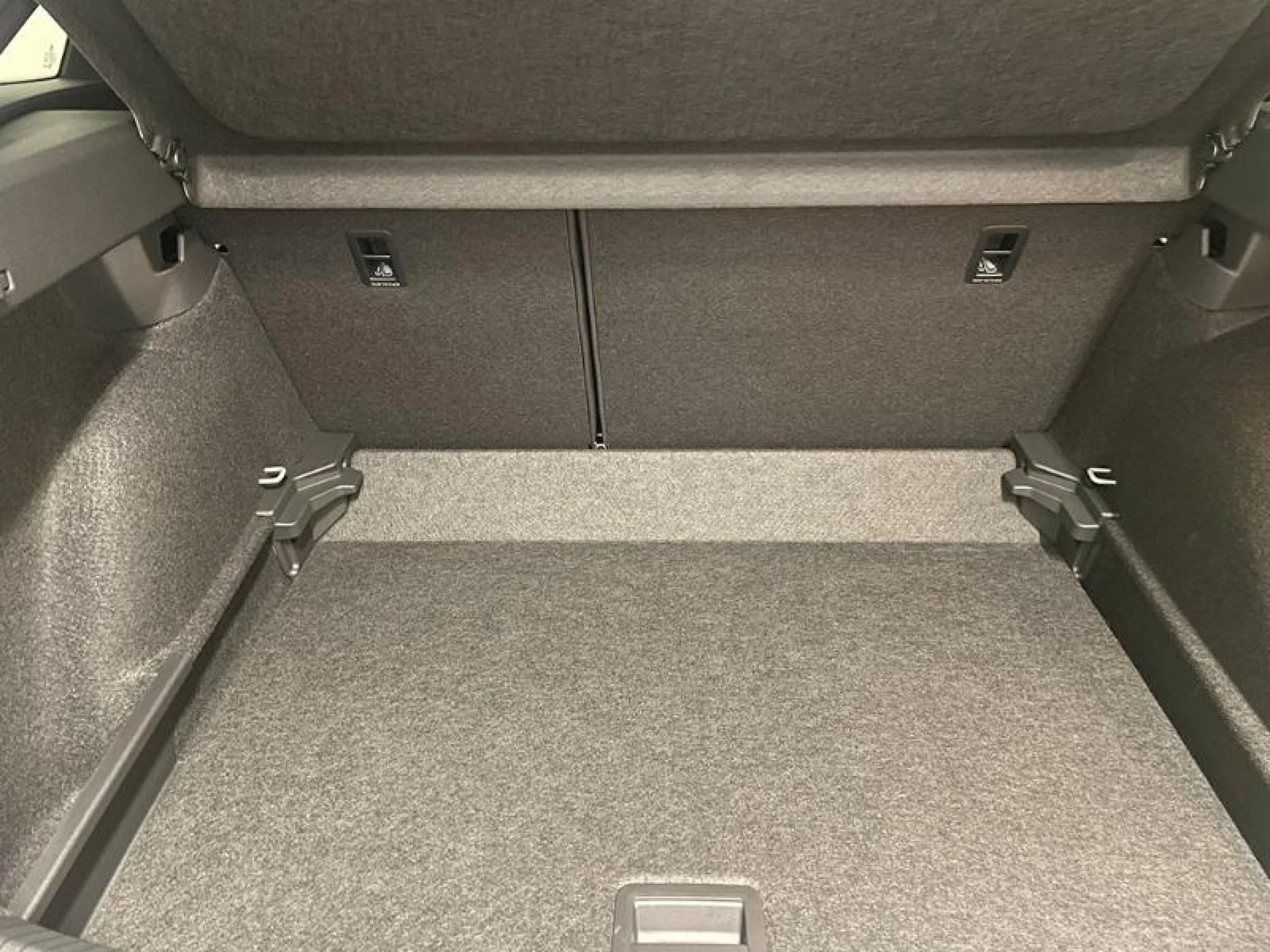 VOLKSWAGEN TAIGO R LINE 1.0 TSI 81KW (110CV) - Foto 7