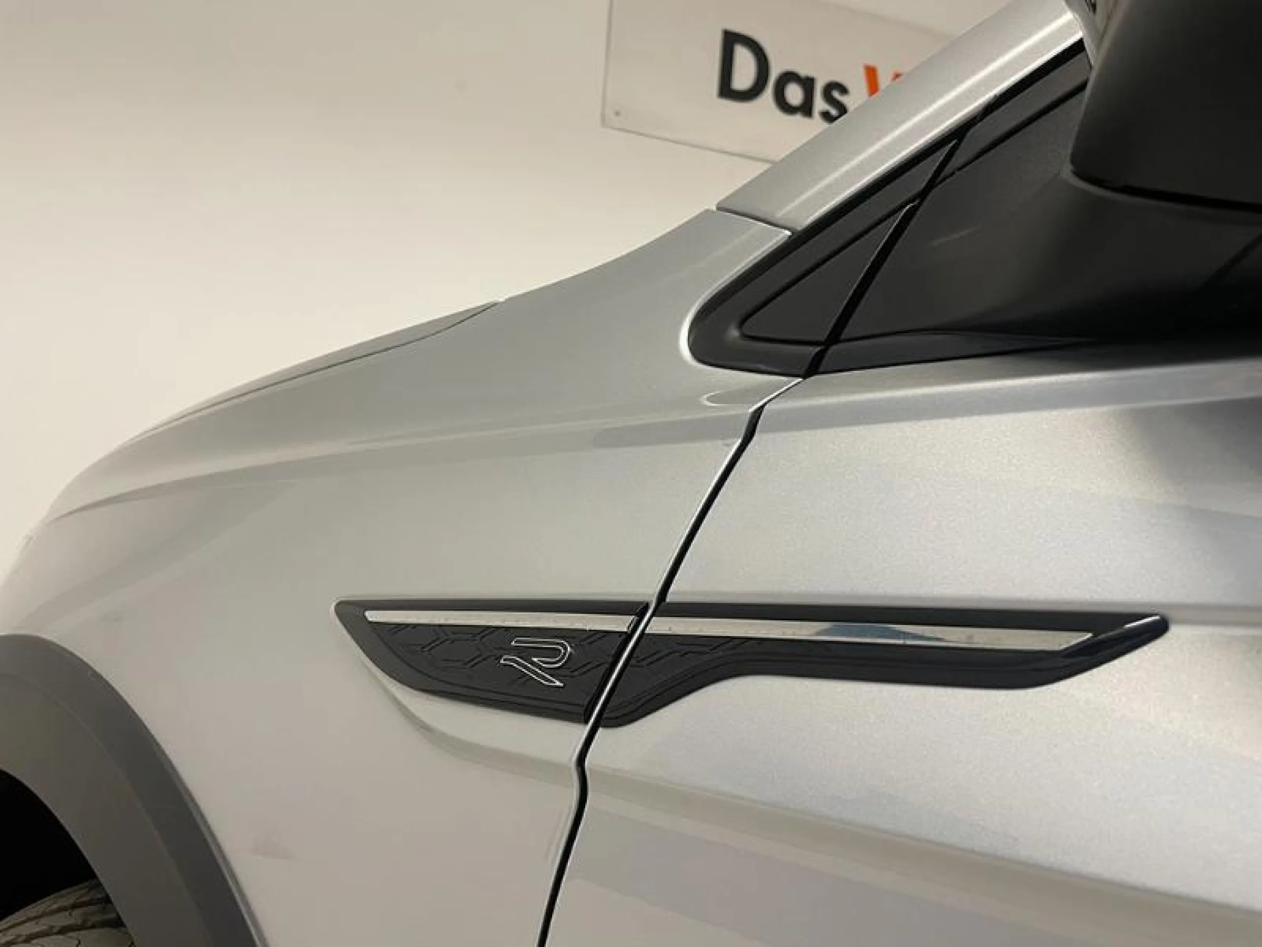 VOLKSWAGEN TAIGO R LINE 1.0 TSI 81KW (110CV) - Foto 13