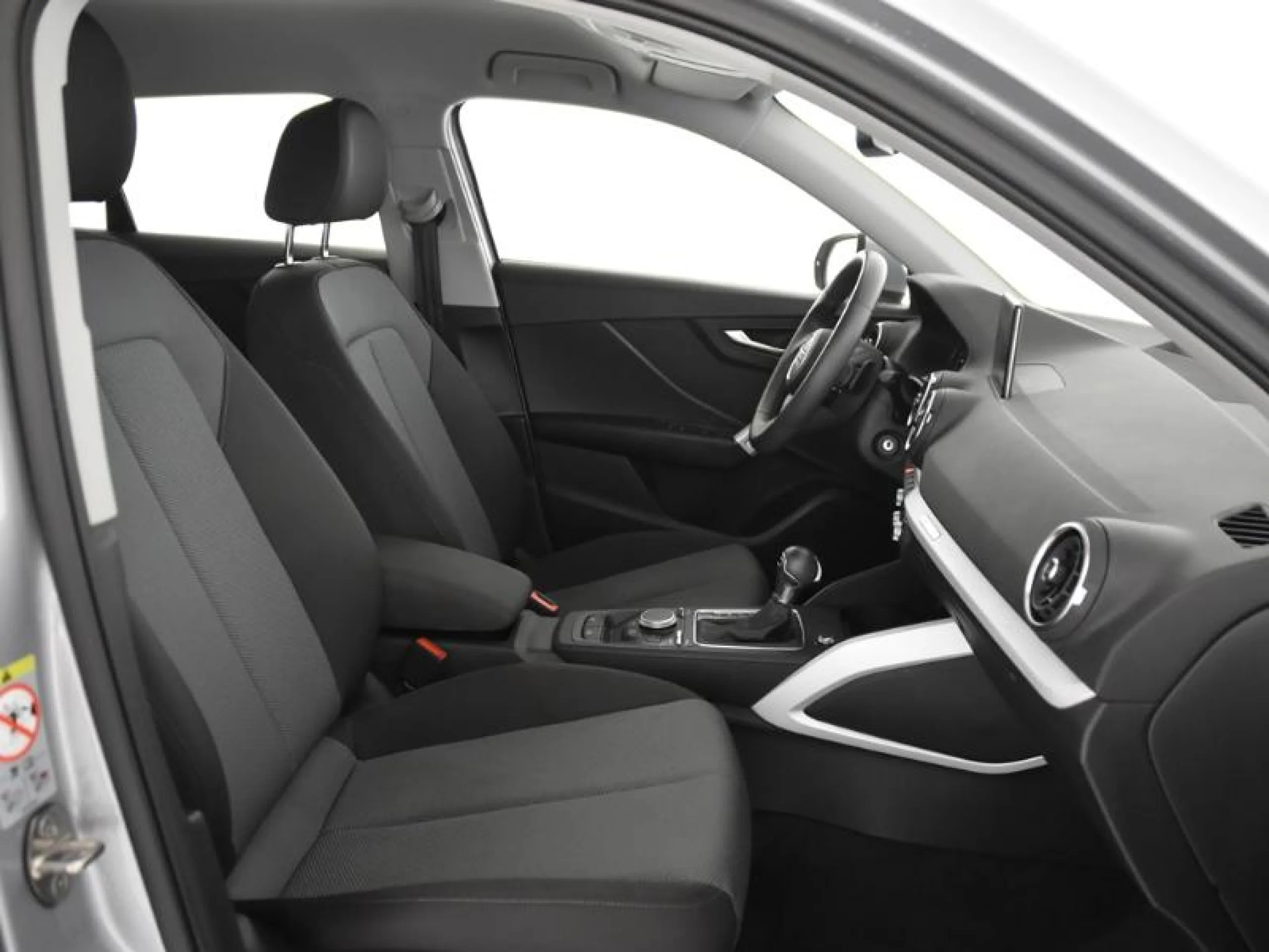 AUDI Q2 DESIGN 30 TDI 85KW (116CV) S TRONIC - Foto 5