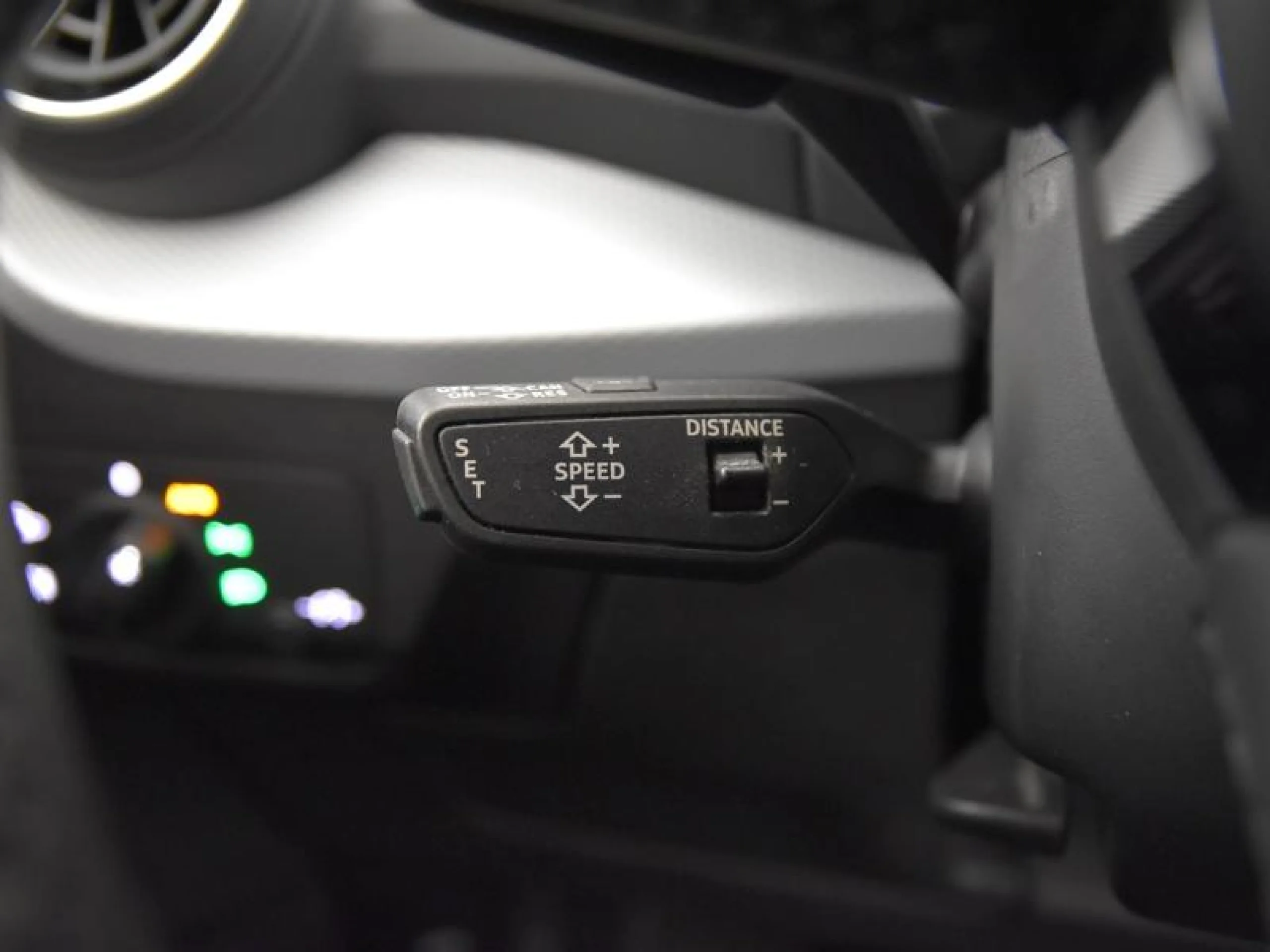 AUDI Q2 DESIGN 30 TDI 85KW (116CV) S TRONIC - Foto 14