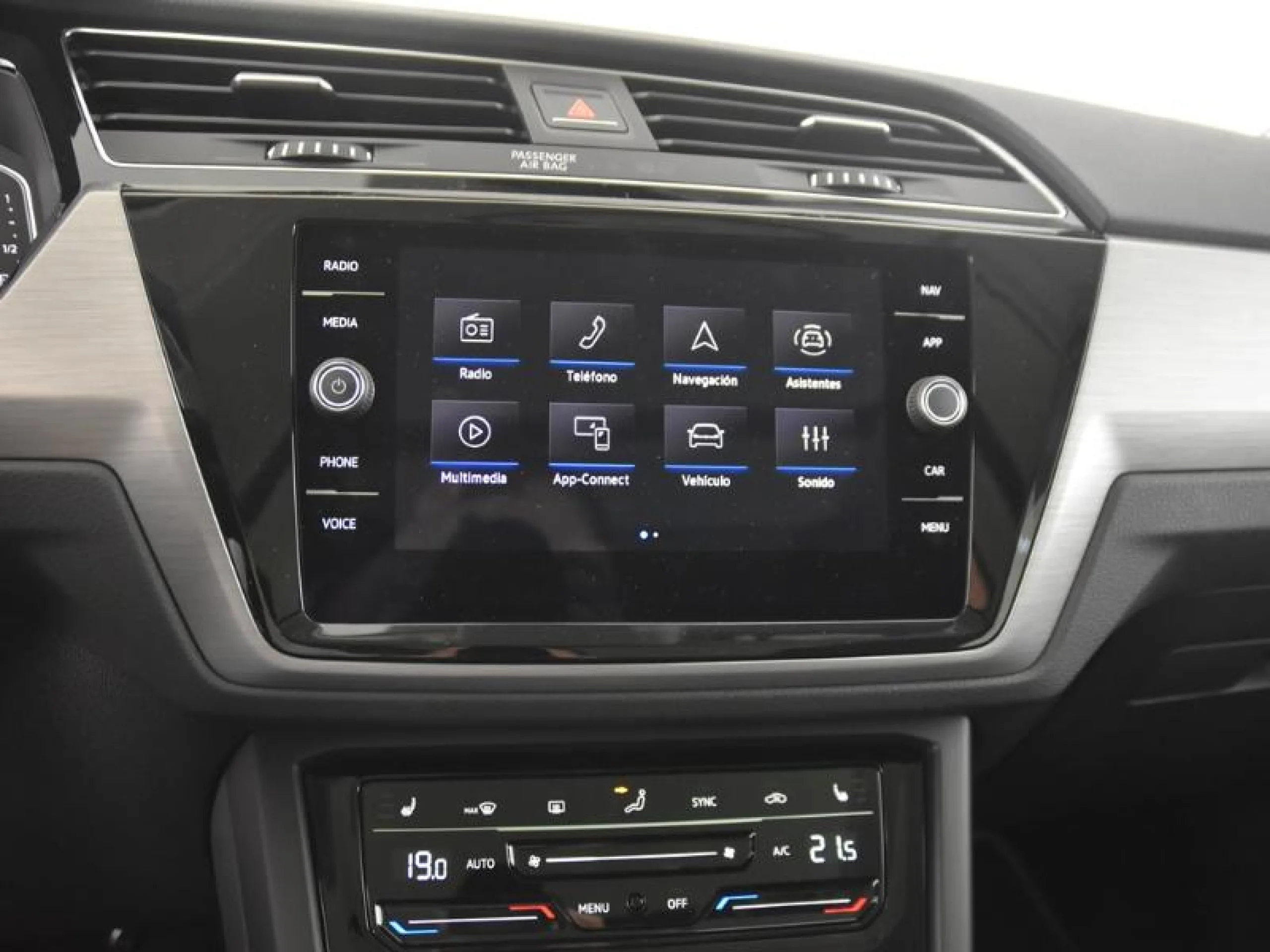 VOLKSWAGEN TOURAN TOURAN M S 2.0 TDI 110 KW (150 CV)  AUTOM TICO DSG 7 VEL. - Foto 16