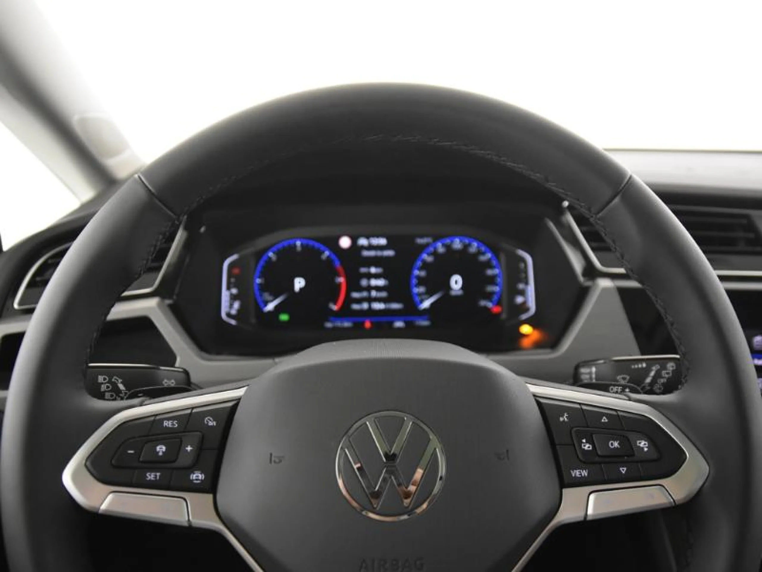 VOLKSWAGEN TOURAN TOURAN M S 2.0 TDI 110 KW (150 CV)  AUTOM TICO DSG 7 VEL. - Foto 18