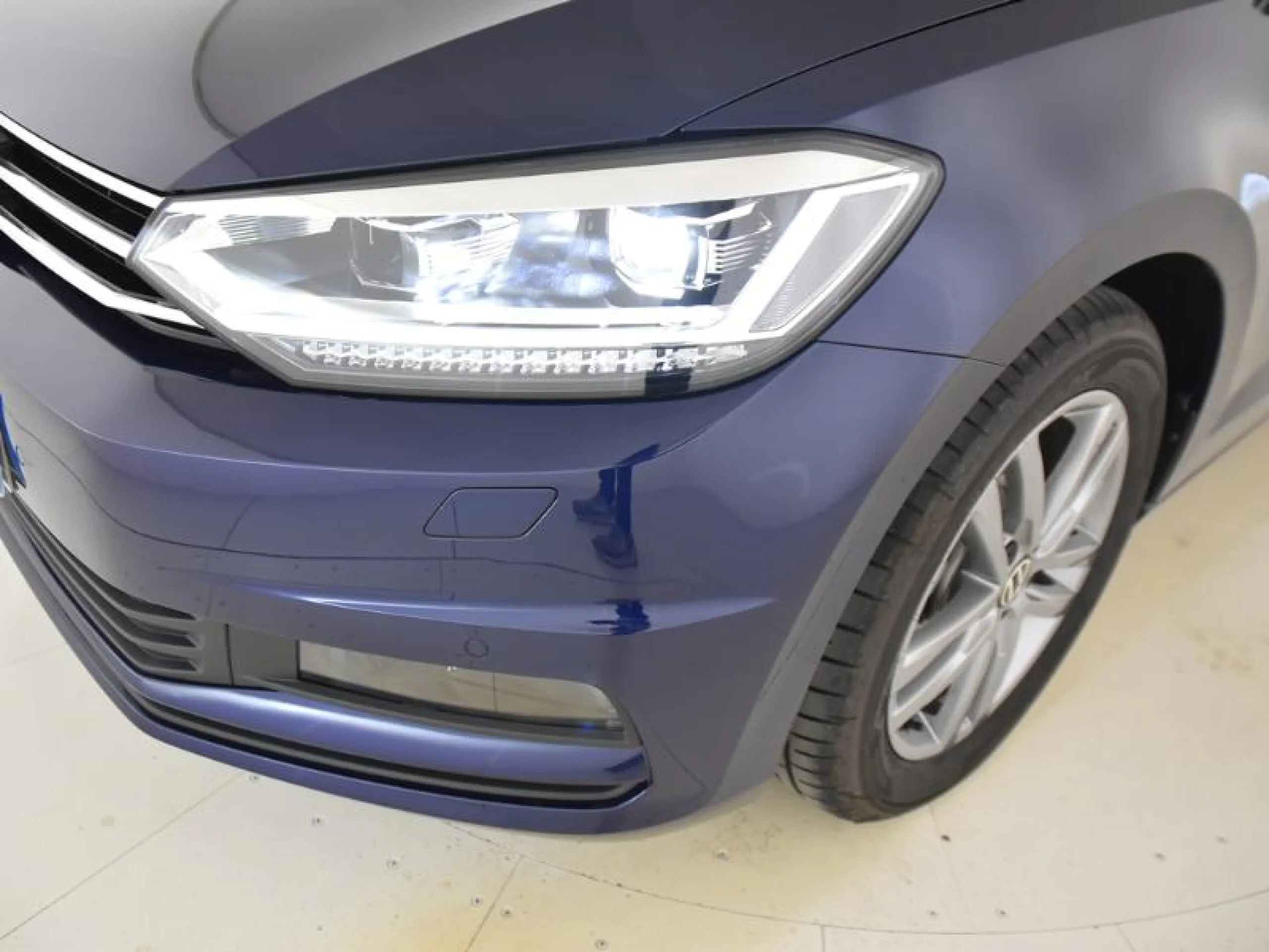 VOLKSWAGEN TOURAN TOURAN M S 2.0 TDI 110 KW (150 CV)  AUTOM TICO DSG 7 VEL. - Foto 22