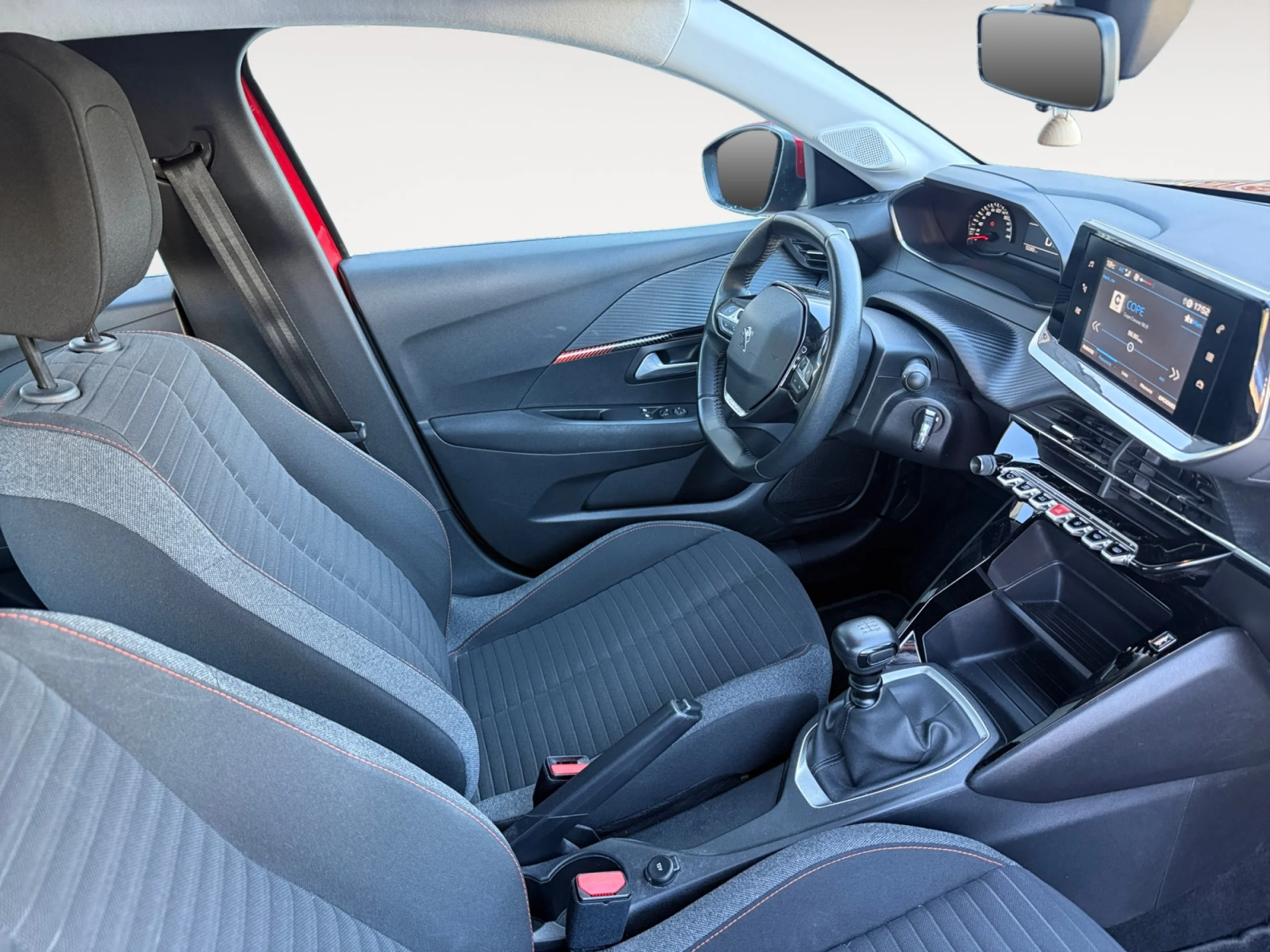 PEUGEOT 208 PURETECH 73KW (100CV) ACTIVE - Foto 5