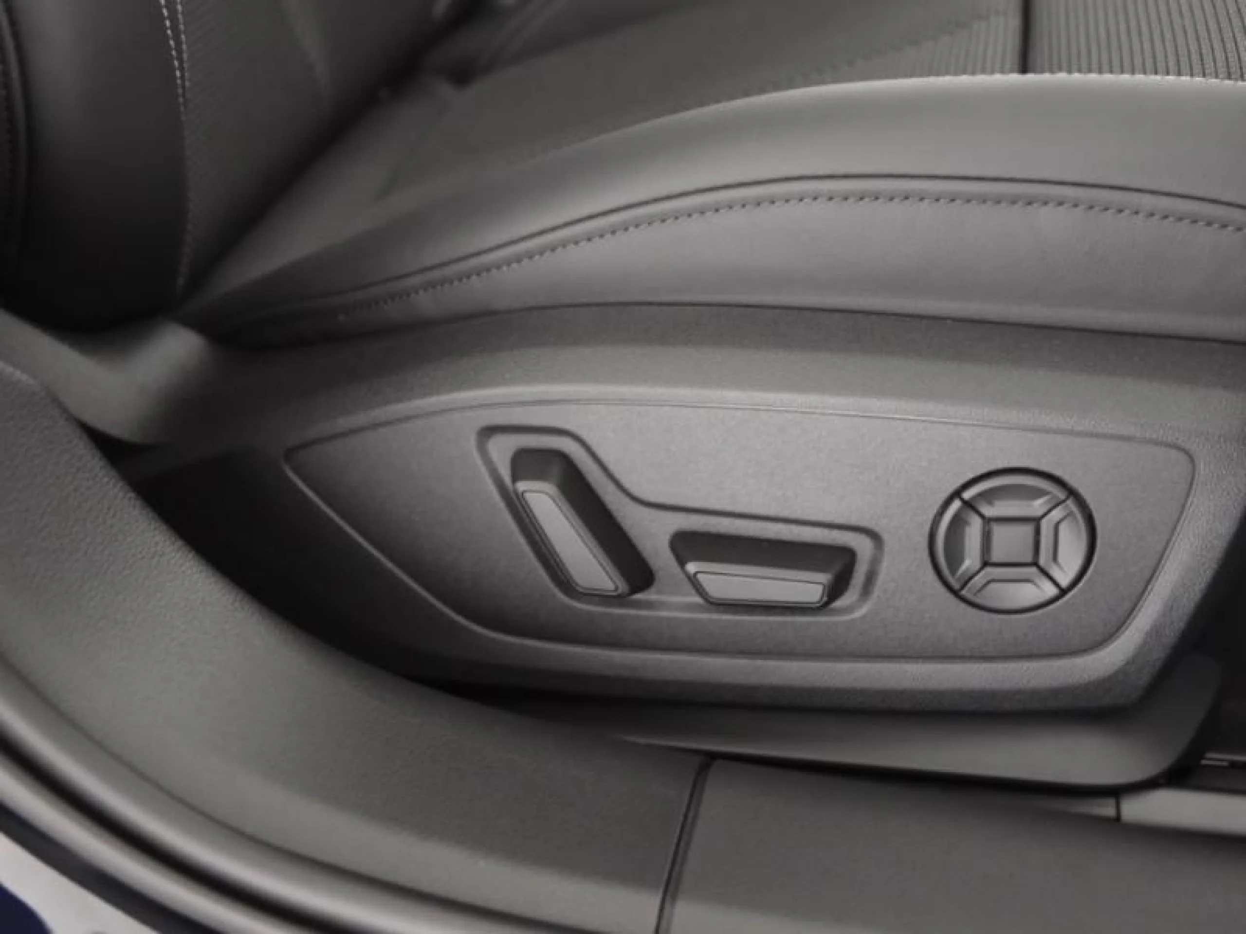 AUDI A6 AVANT 50 TFSIE QUATTRO ULTRA S LINE - Foto 10