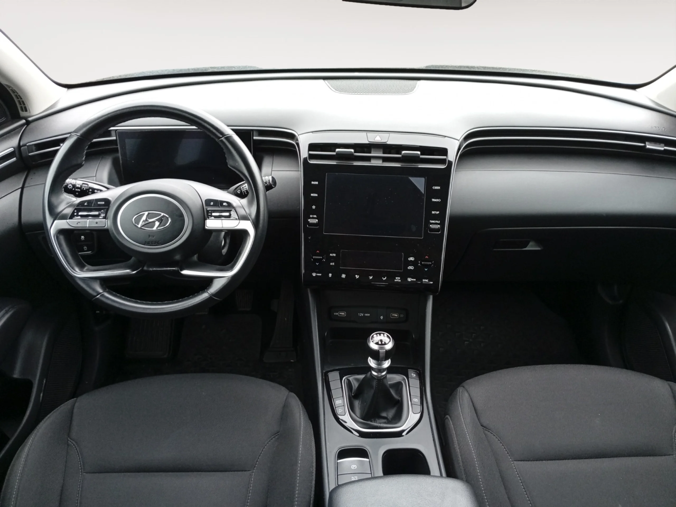 HYUNDAI TUCSON 1.6 CRDI 100KW (136CV) 48V TECNO 2C - Foto 4