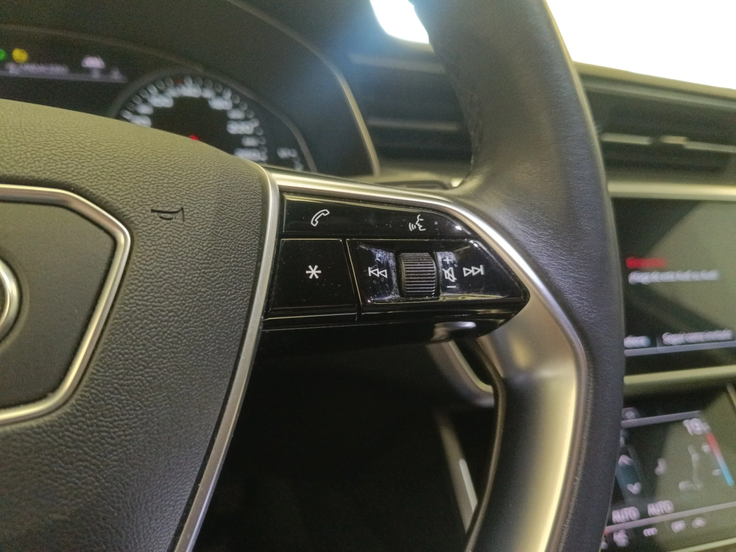 AUDI A6 AVANT 40 TDI 150KW (204CV) S TRONIC - Foto 9