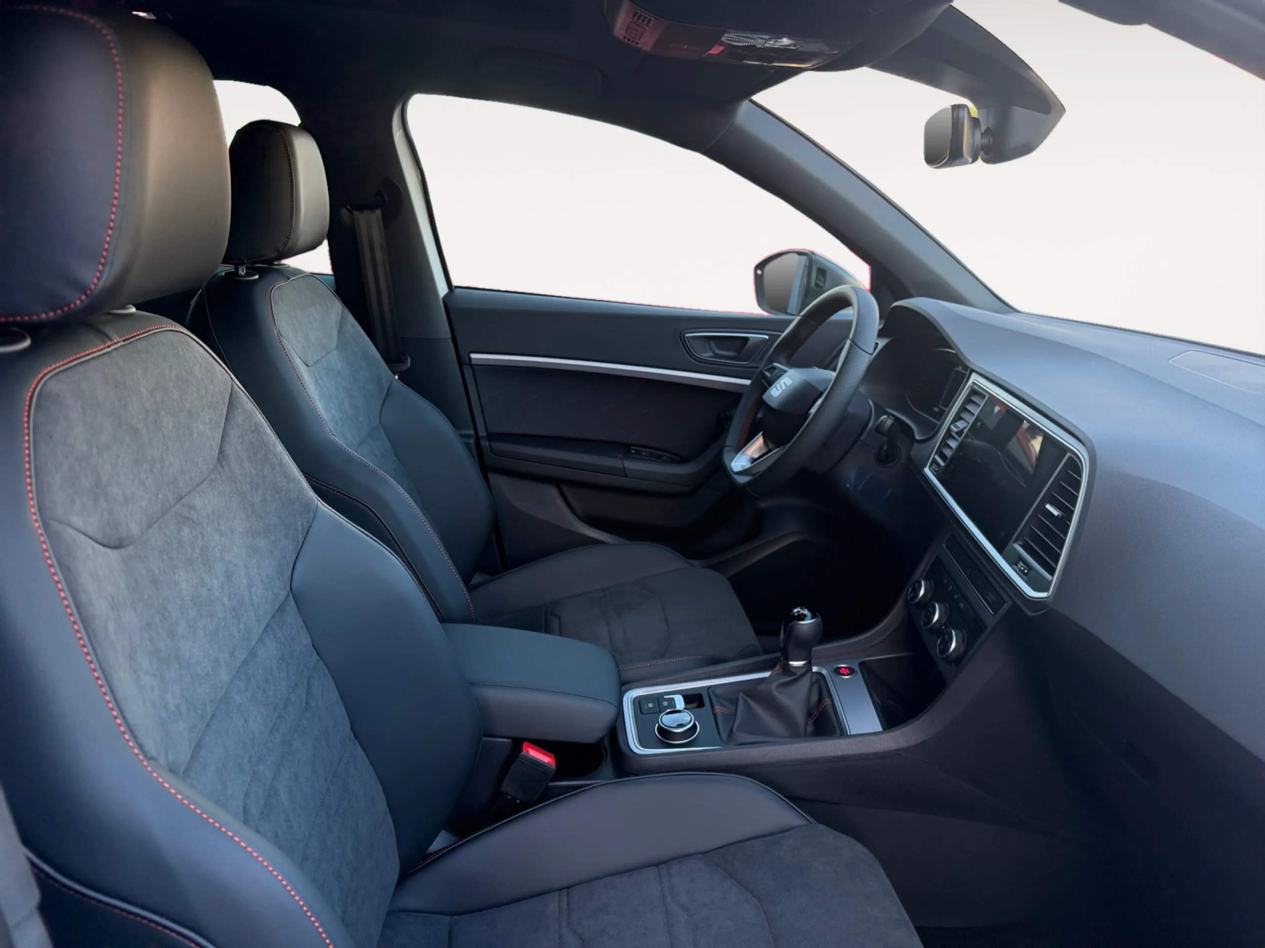 SEAT ATECA 1.5 TSI 110KW (150CV) ST&SP FR 2026 - Foto 5