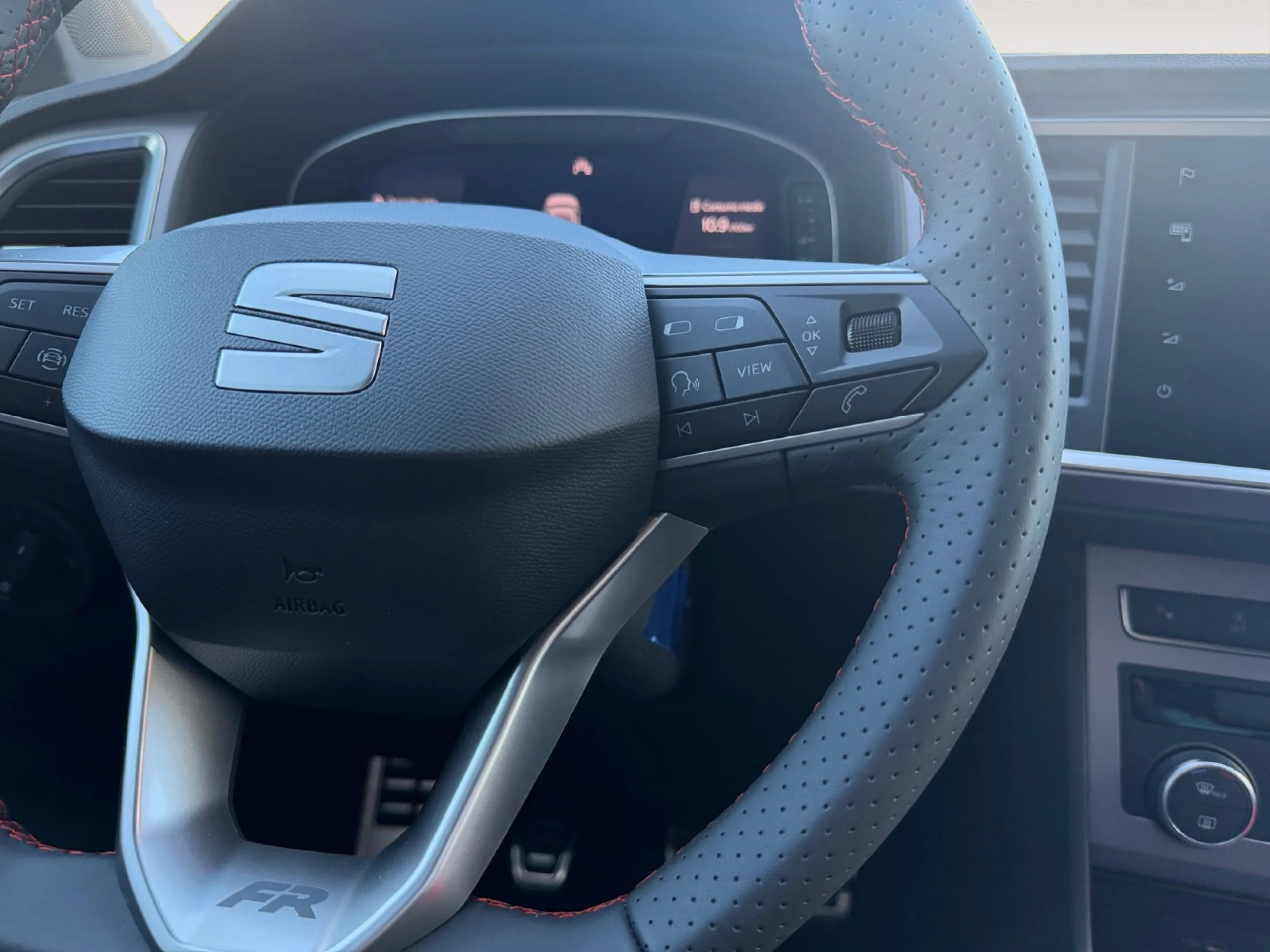 SEAT ATECA 1.5 TSI 110KW (150CV) ST&SP FR 2026 - Foto 12