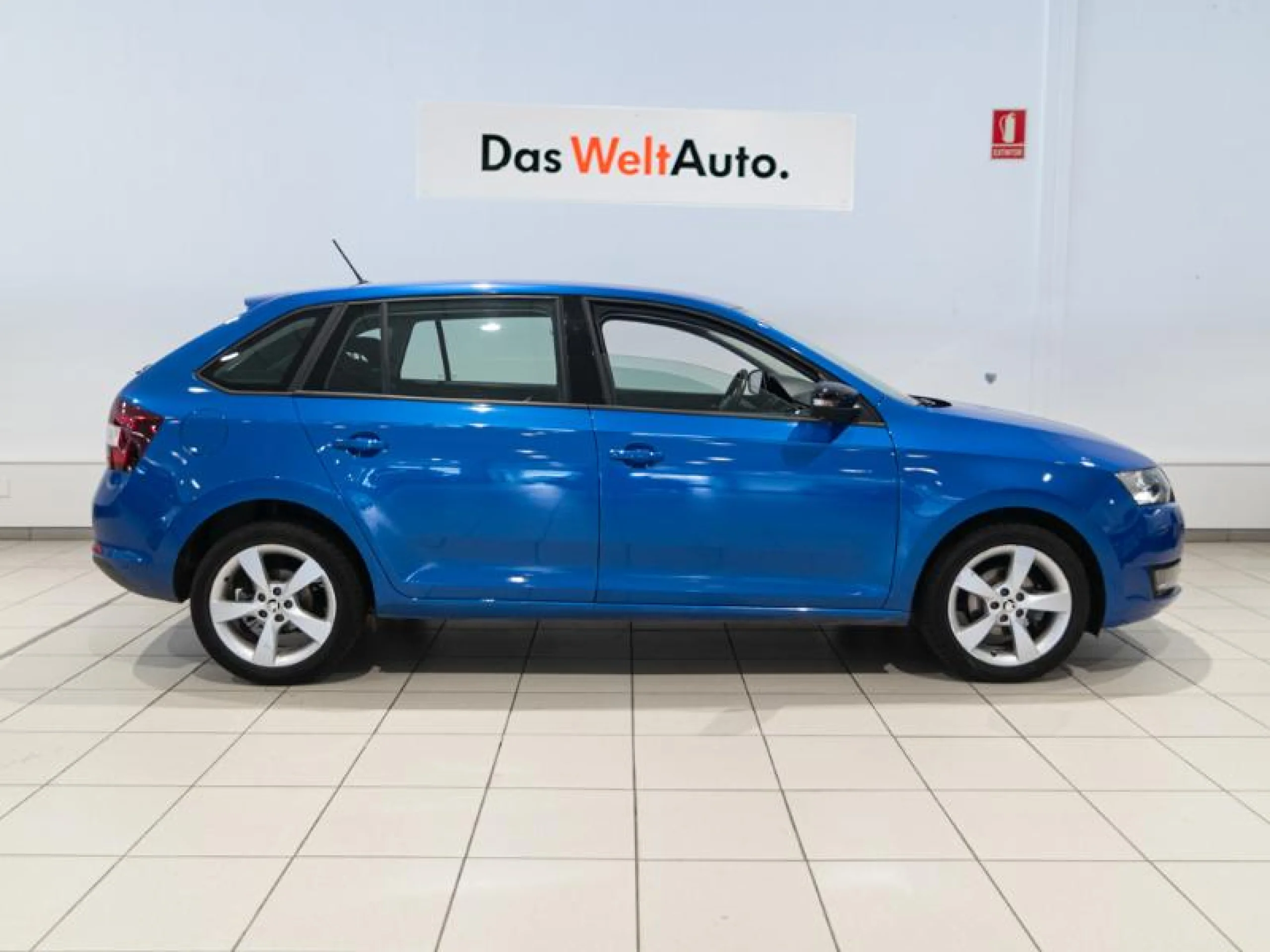 SKODA Rapid 1.2 TSI 90CV AMBITION - Foto 3