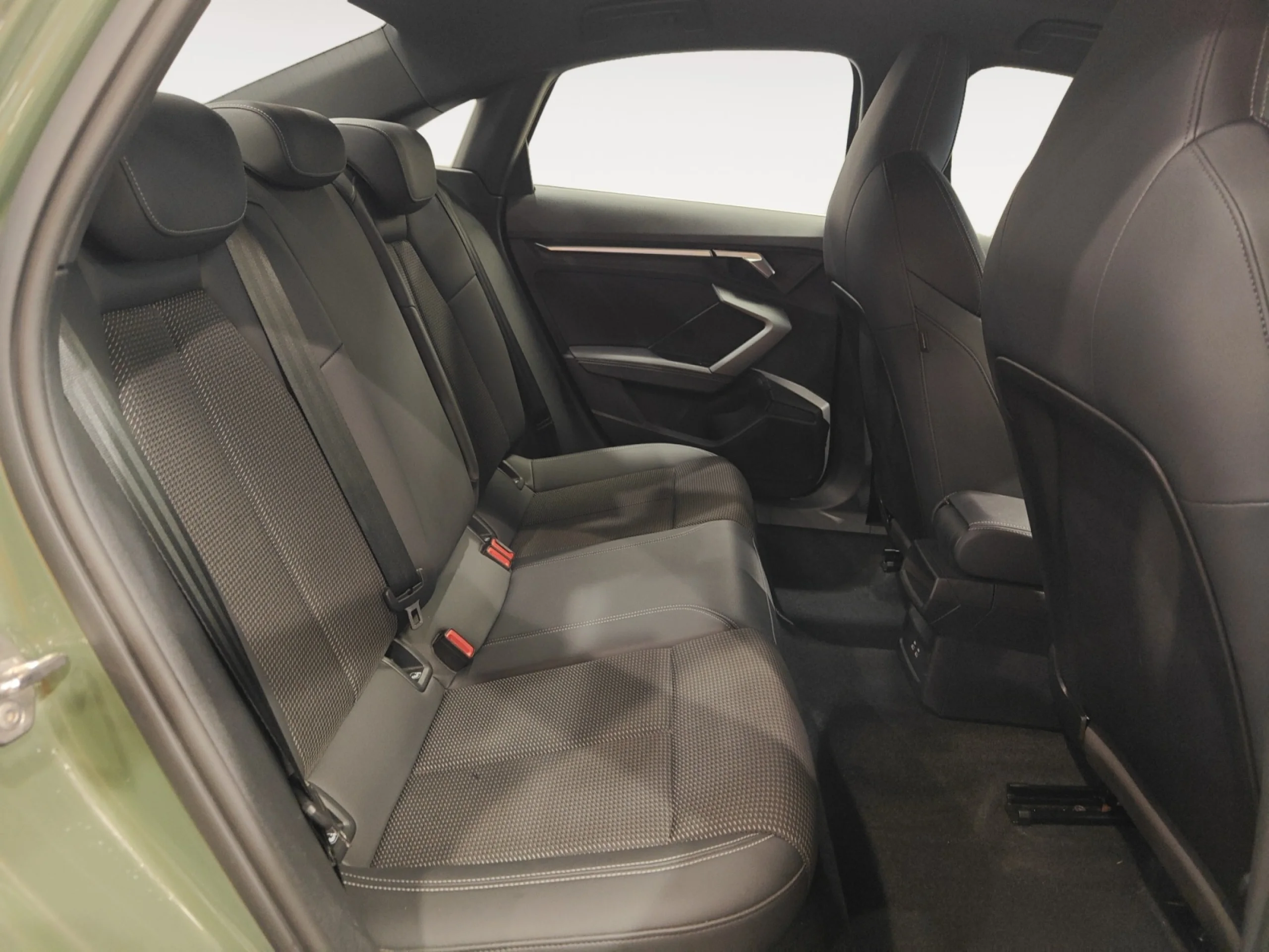 AUDI A3 SEDAN S LINE 35 TDI 110KW S TRONIC - Foto 6