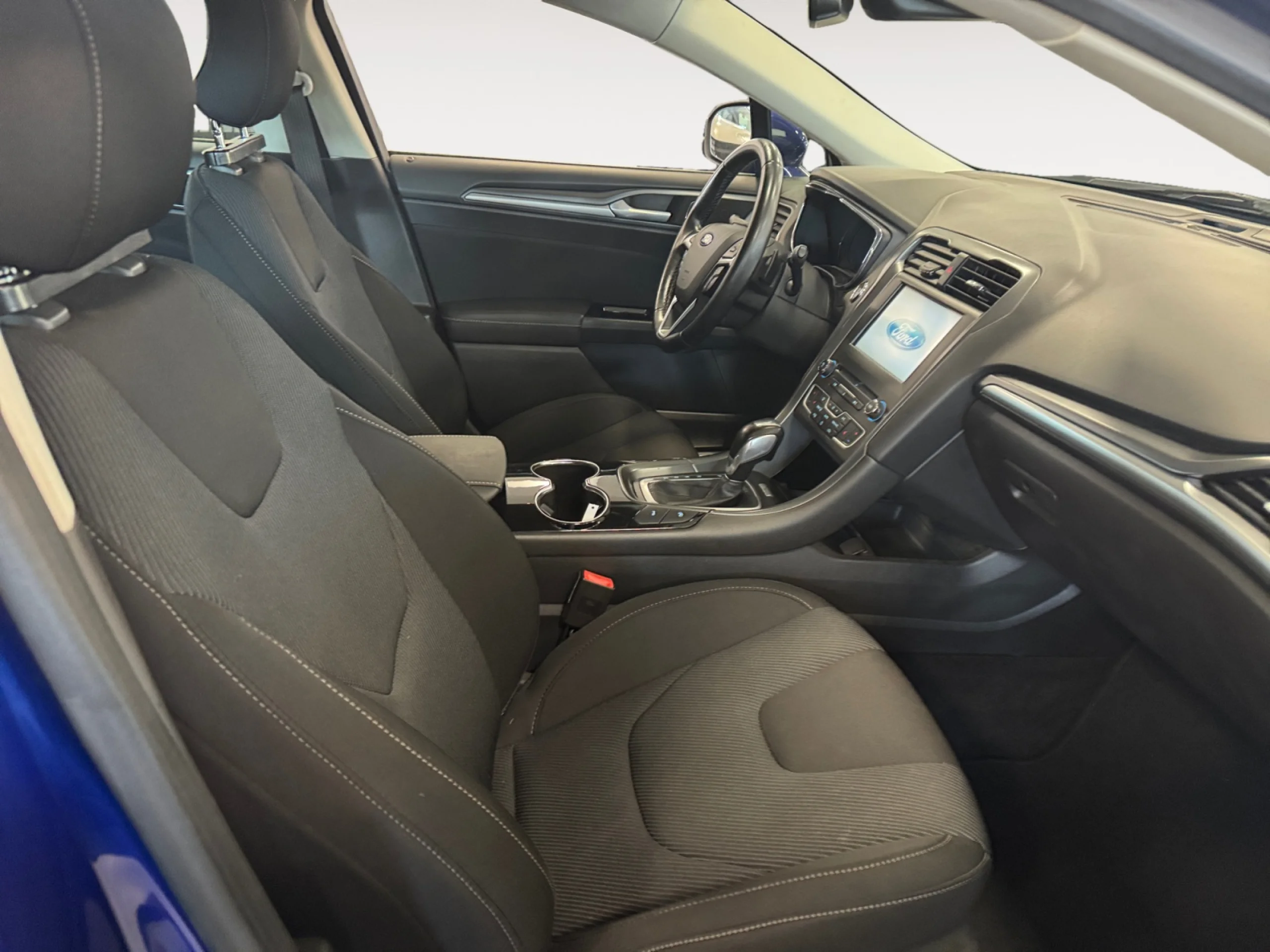 FORD Mondeo 2.0 TDCI 132KW POWERSHIFT TITANIUM - Foto 4